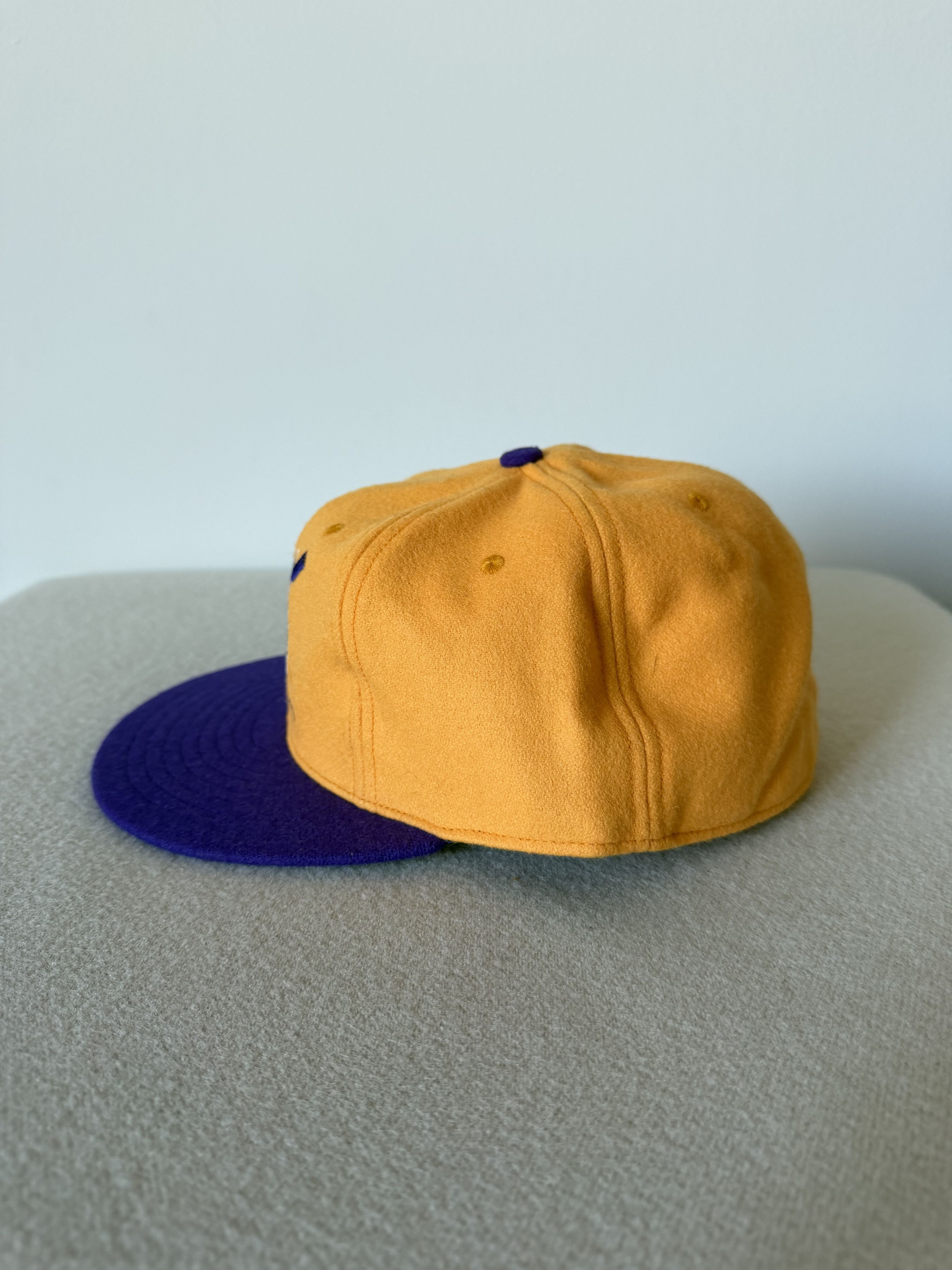 Ebbets Field Flannels 7 7/8 Ebbets University Washington 1936 Rowing Team Hat Size ONE SIZE - 2 Thumbnail