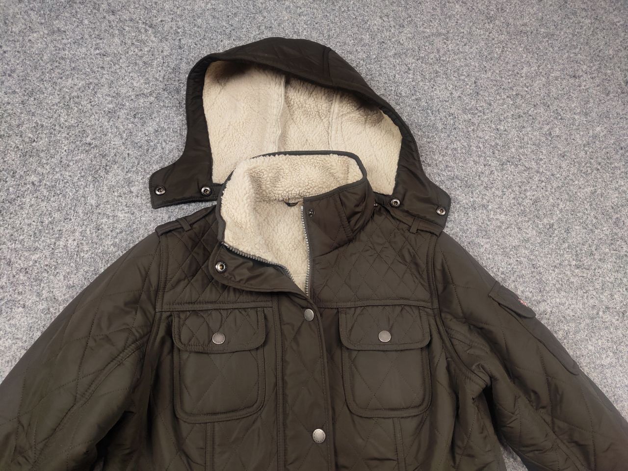 Barbour League Quilted Pocket Hooded Sherpa Green Jacket