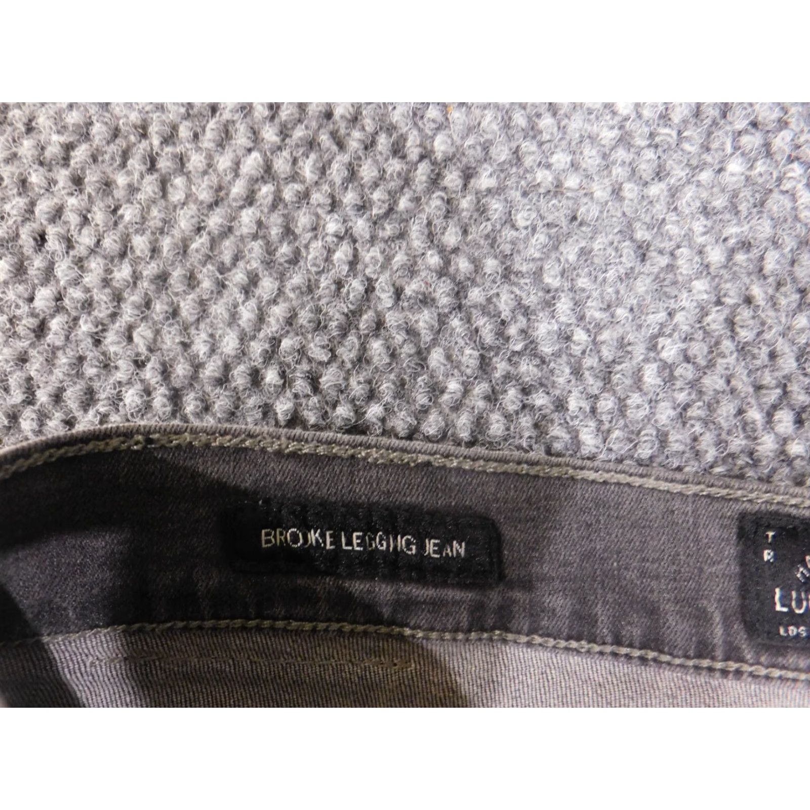 Lucky Brand Lucky Brand Jeans Women Jegging Gray Denim Stretch 4/27 Brook Legging 27 in Inseam 28 in Regular Rise Mid Designer Flower Size 27" / US 4 / IT 40 - 4 Thumbnail