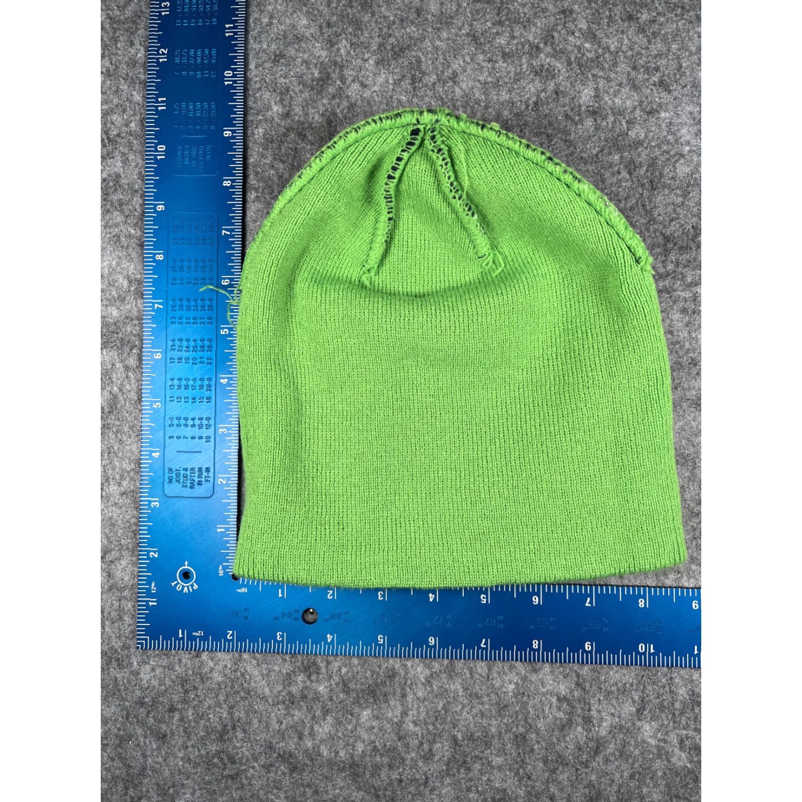 Zephyr Ridgeline Riverhawks Beanie Toque Adult OS Blue Green Stripe Acrylic Shirt? Size ONE SIZE - 5 Thumbnail