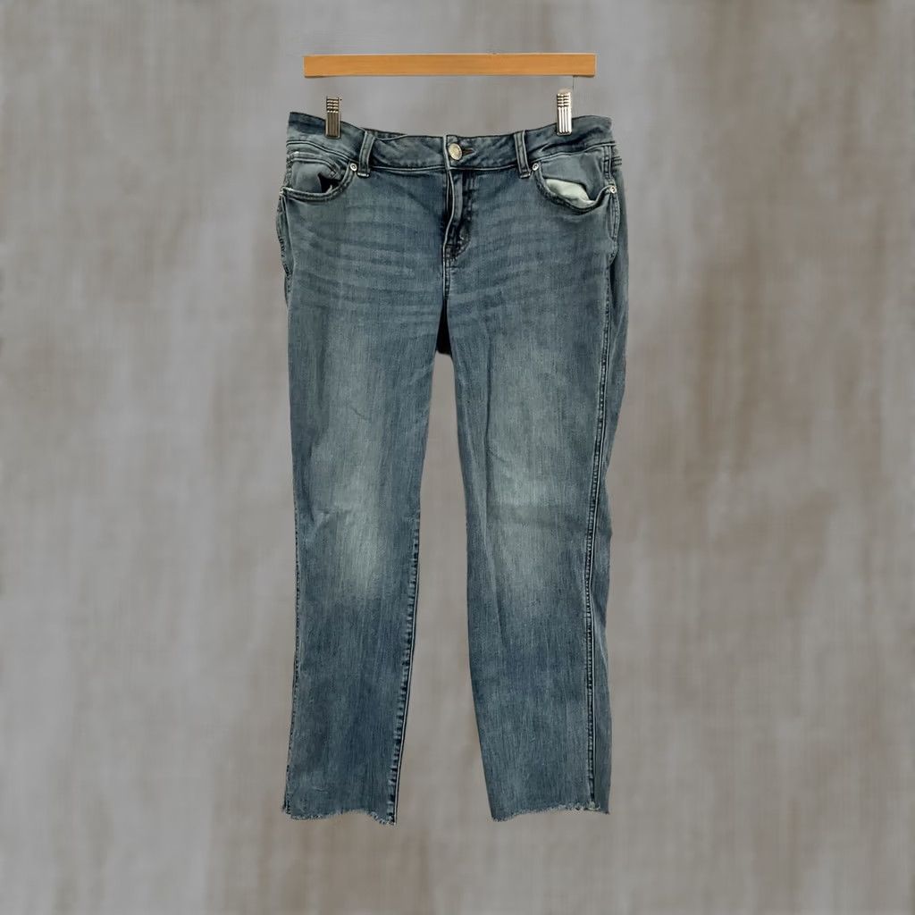 Vintage Maurice's Jeans 12 REG Women's Mid Rise Straight Leg Blue Denim 5-Pocket Zipper Button Cotton Blend Stretch Size 34" / US 12 / IT 48 - 1 Thumbnail