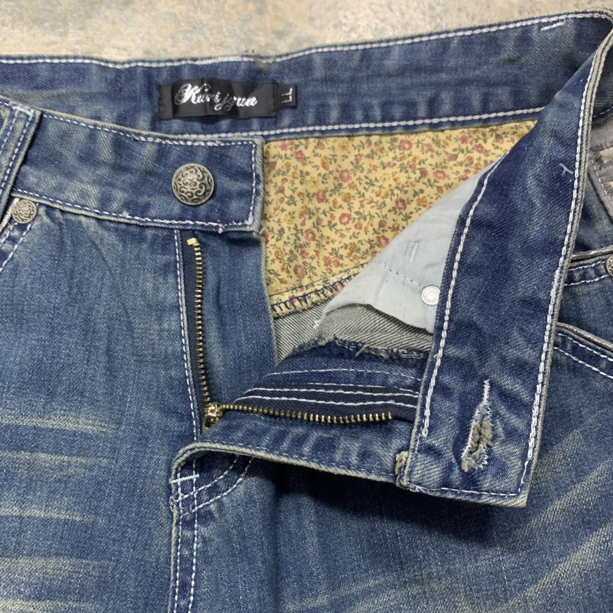 Japanese Brand × Vintage Flare KARI JYUA JEAN Clawmark Distressed Fade Jean Size US 31 - 10 Thumbnail