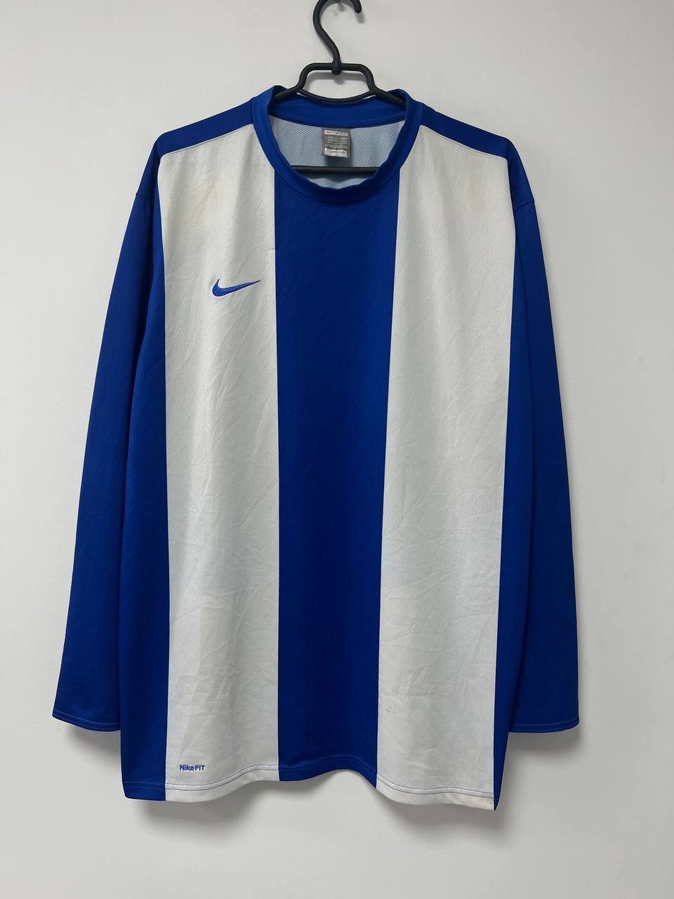 Nike Vintage Football Shirt Soccer Berlin Style Nike Jersey 2XL Size US XXL / EU 58 / 5 - 1 Thumbnail