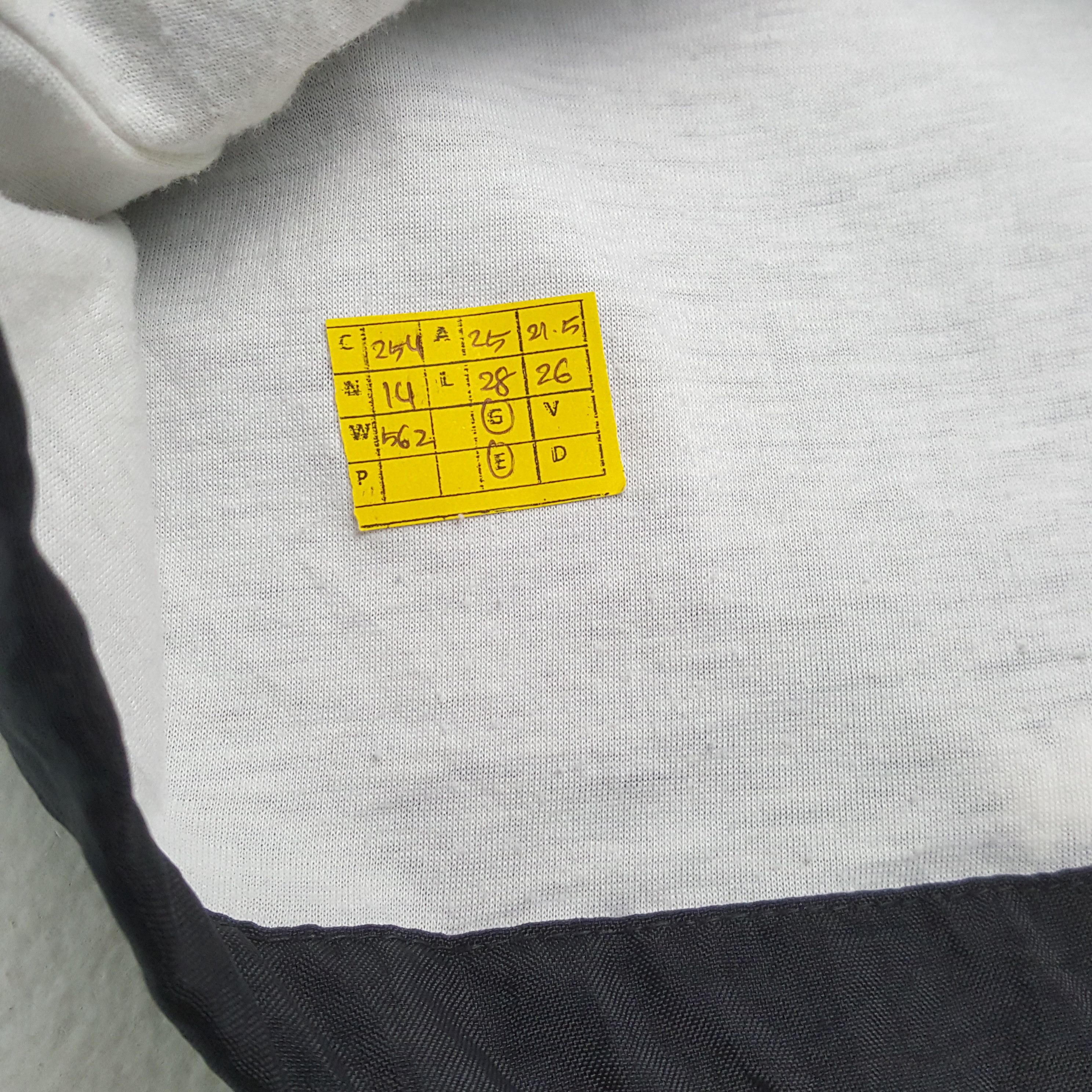 Champion × NFL × Vintage Vintage MINNESOTA VIKING NFL CHAMPION Team Sweatshirts Size US XL / EU 56 / 4 - 8 Thumbnail