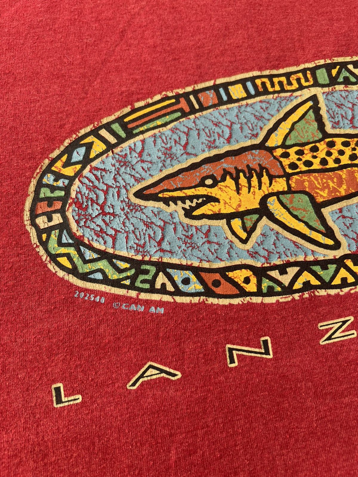 Vintage Vintage 90s Lanzarote Spain Island Shark Ocean T-shirt Size US M / EU 48-50 / 2 - 5 Thumbnail