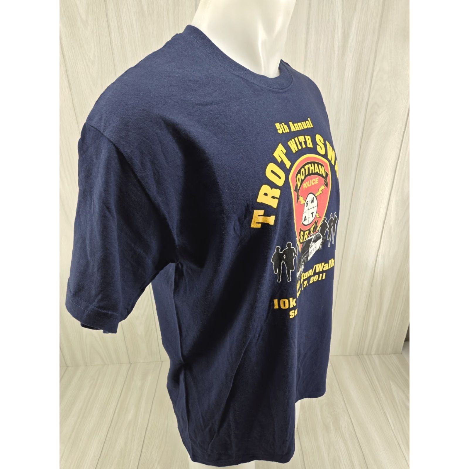 Gildan 2011 Dothan Police Trot With Swat 10K Run Mens T Shirt Blue Size Large Size US L / EU 52-54 / 3 - 6 Thumbnail
