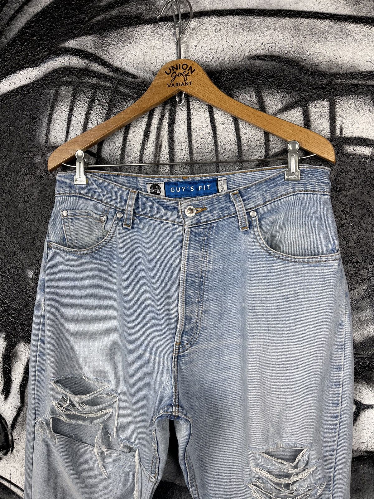 Levi's Levi’s Silver Tab Guy’s Fit Distressed Jeans Women’s Size M Size 34" / US 12 / IT 48 - 10 Thumbnail