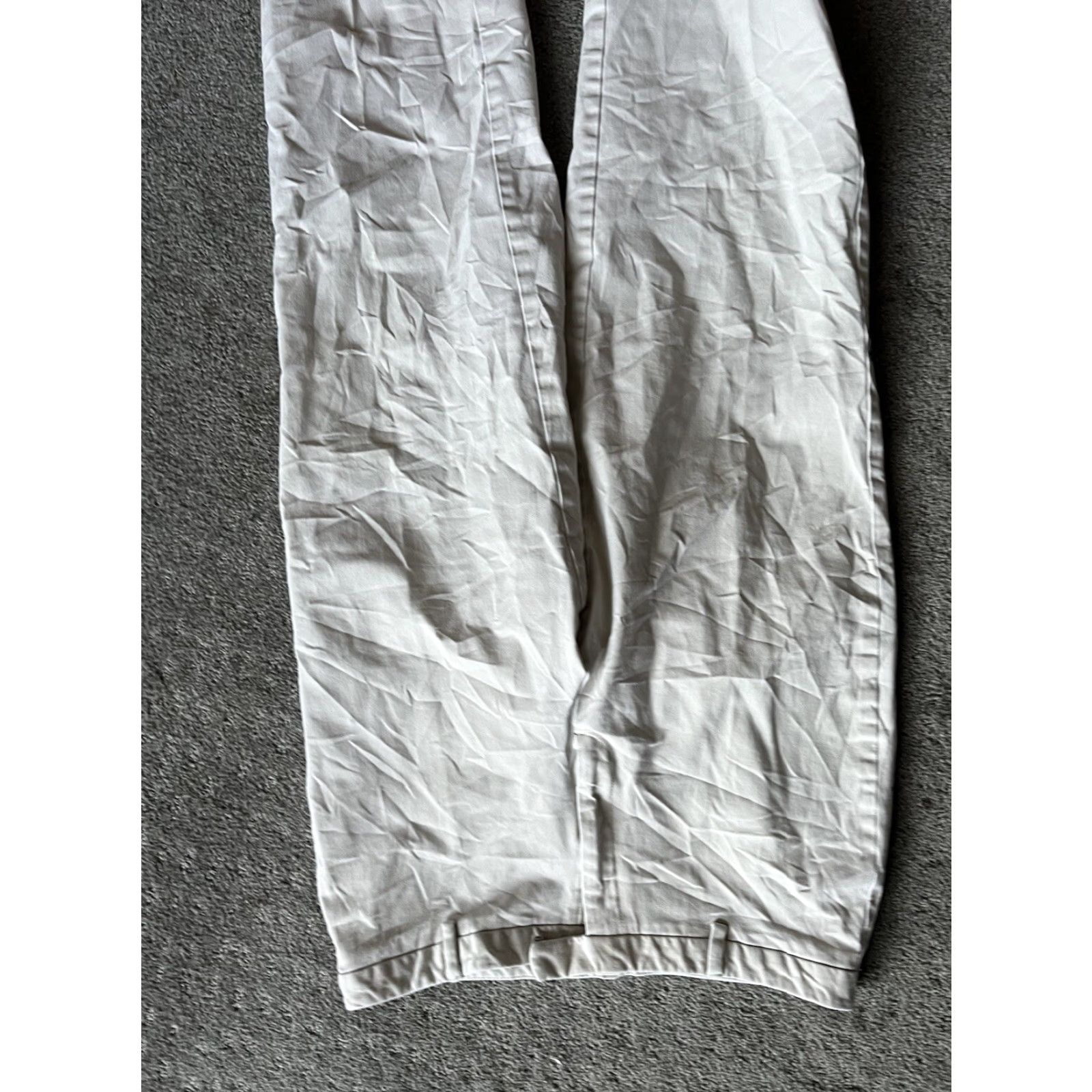 Vintage VINTAGE L.L. Bean Khaki Pants Womens 6P Petites Beige Tapered Casual Coastal Retro Size 28" / US 6 / IT 42 - 8 Thumbnail