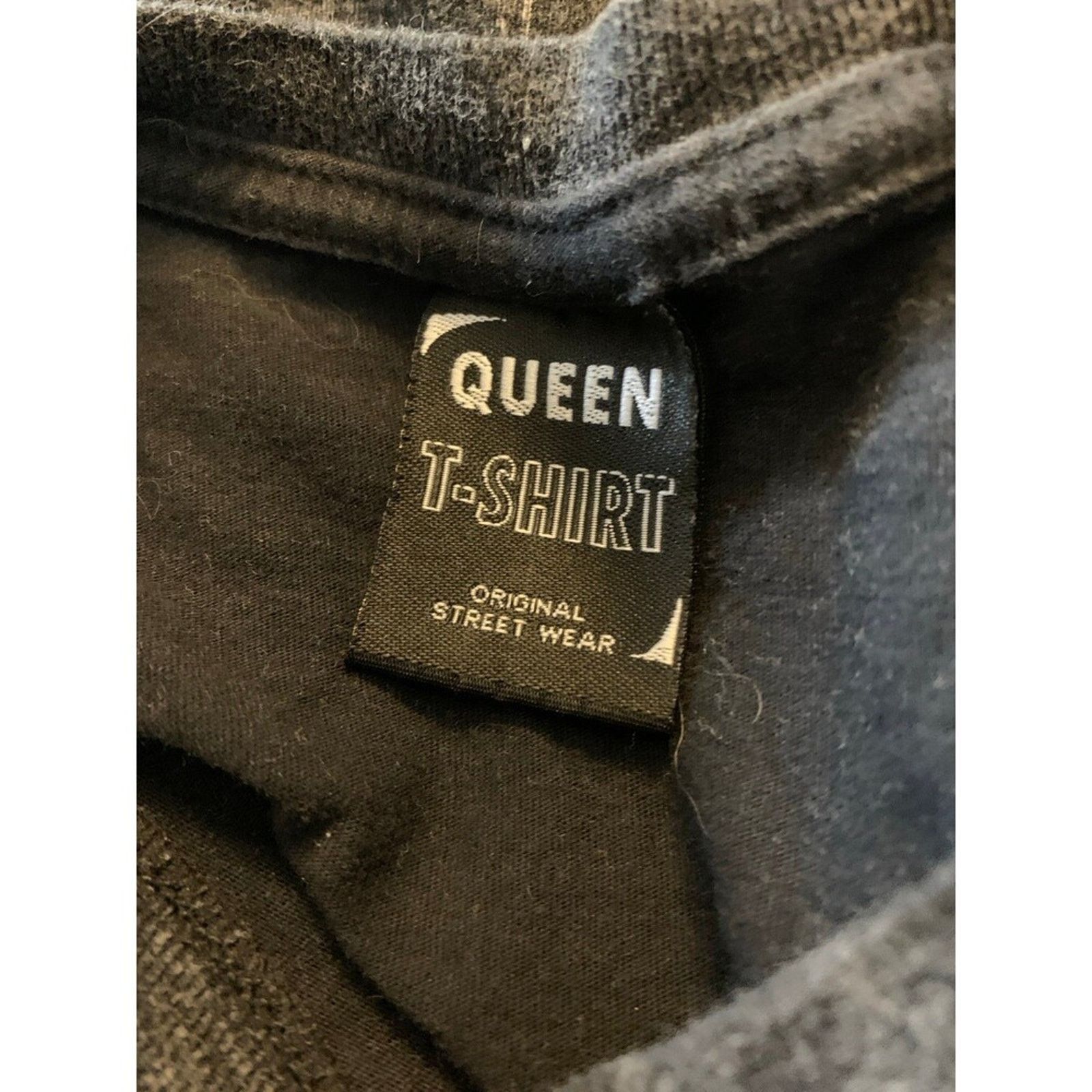 Nirvana Nirvana Queen Men's Size Large T-Shirt ORIGINAL STREET WEAR Size US L / EU 52-54 / 3 - 4 Thumbnail