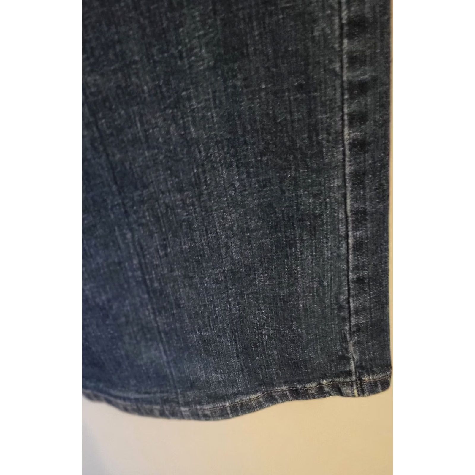 Levi's Levis 550 Jeans Relaxed Boot Cut Medium Blue 14 Size 36" / US 14 / IT 50 - 4 Thumbnail