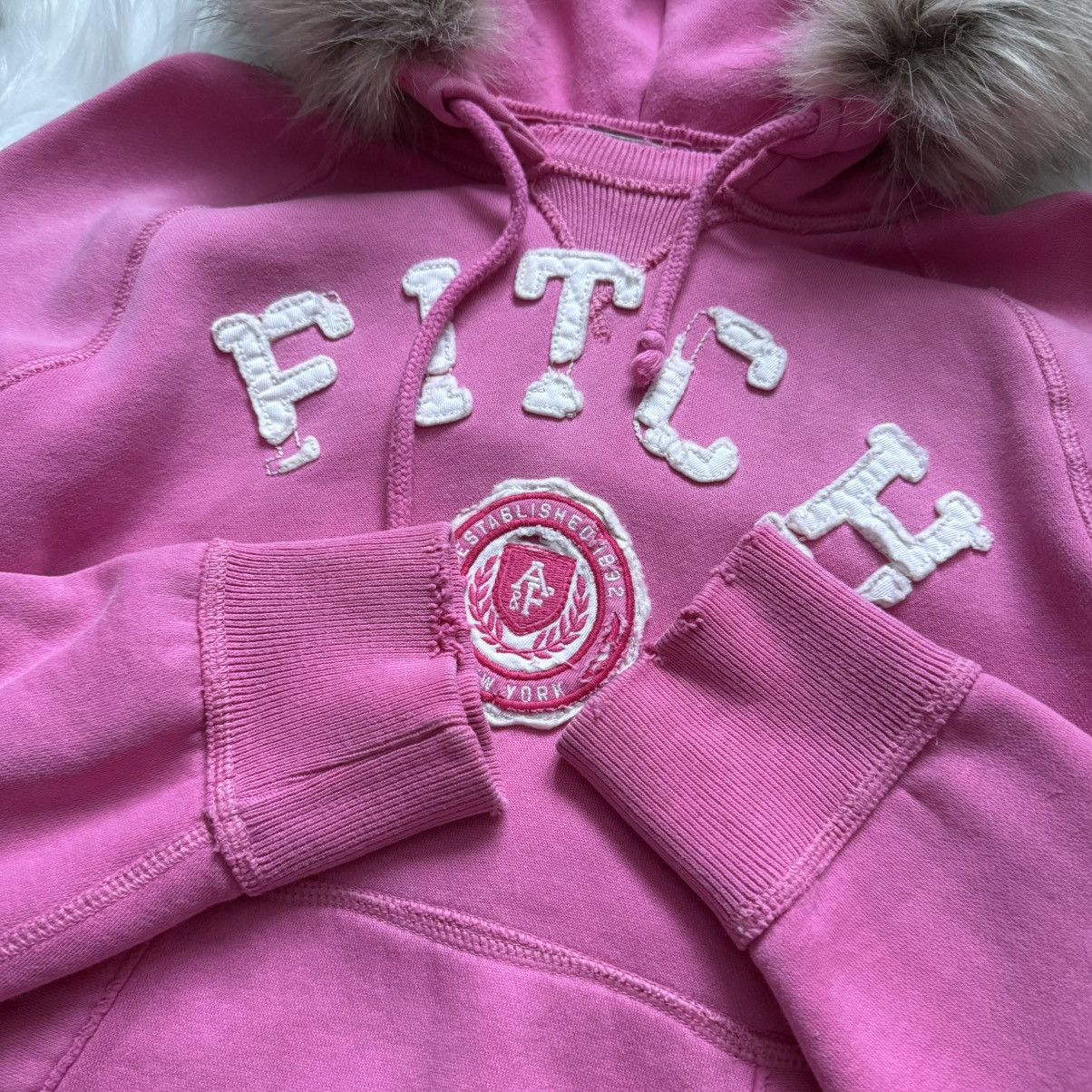 Abercrombie & Fitch 📌 Crazy Cute Vintage Abercrombie & Fitch Y2K Faux Fur Hoodie Size S / US 4 / IT 40 - 9 Thumbnail