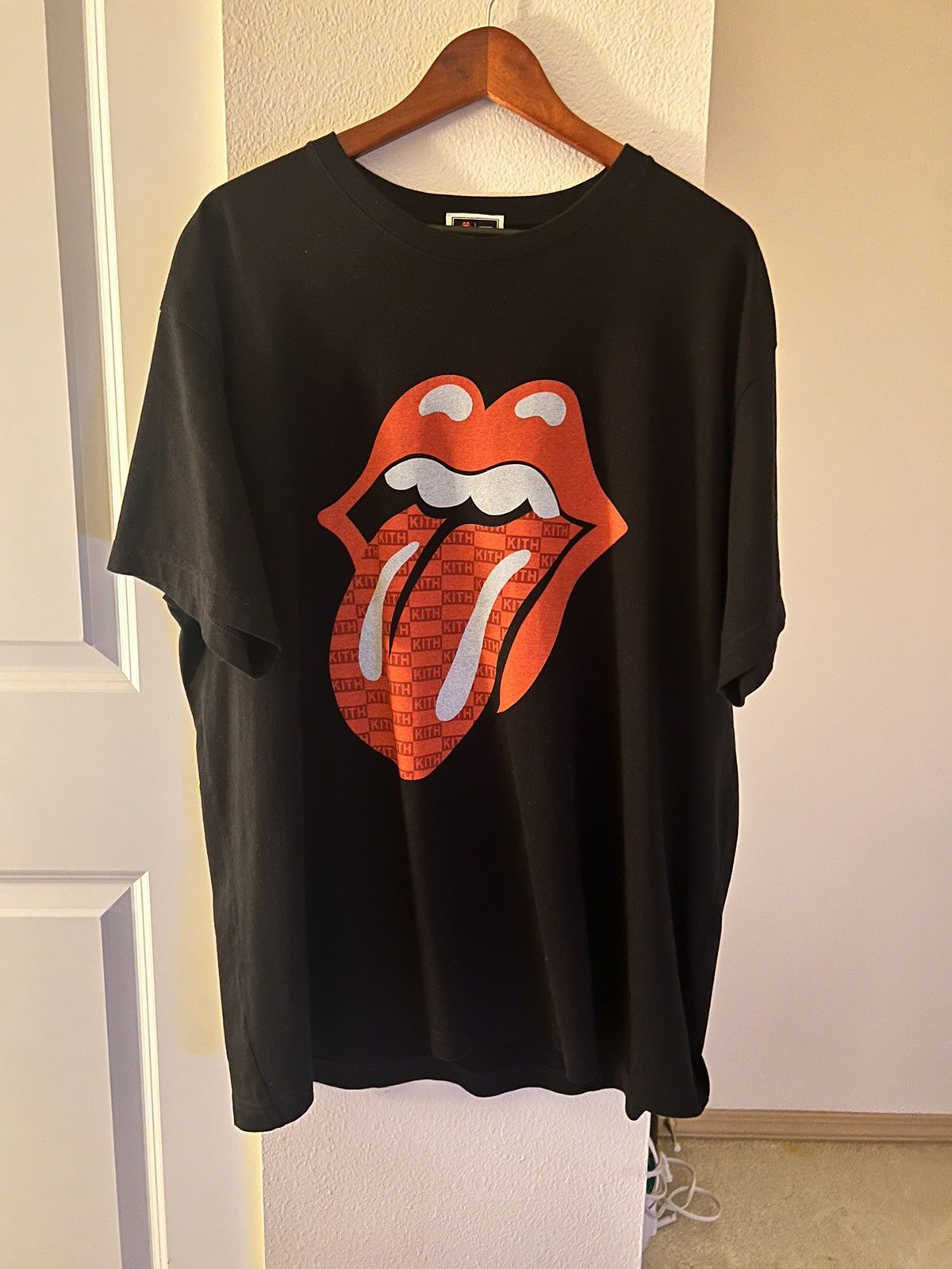 Kith x Rolling Stones Black XXL Tee