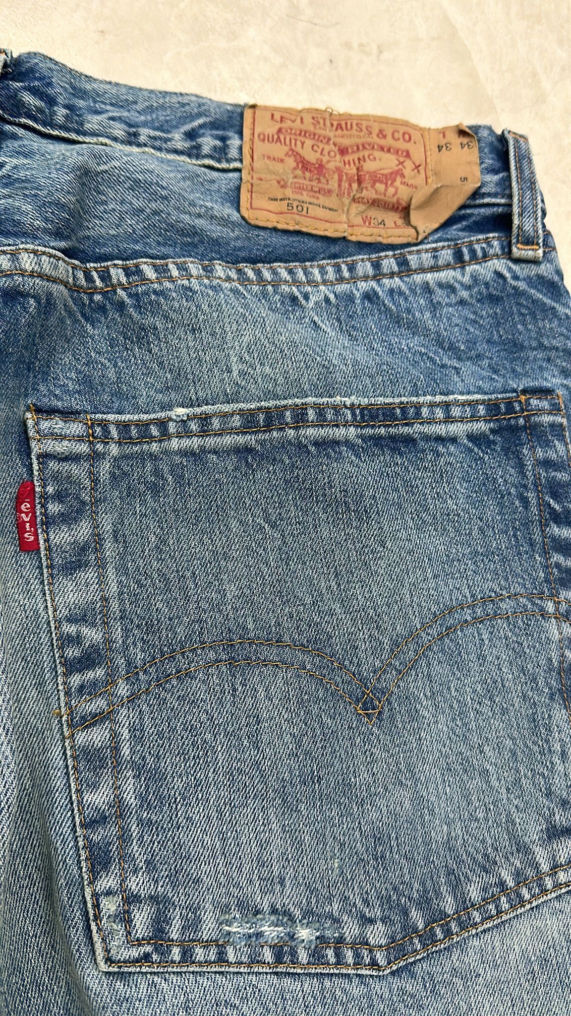 Levi's Vintage Clothing LVC Levi's Vintage Clothing 1978 501XX BigE Selvedge Jeans Size US 34 / EU 50 - 7 Thumbnail