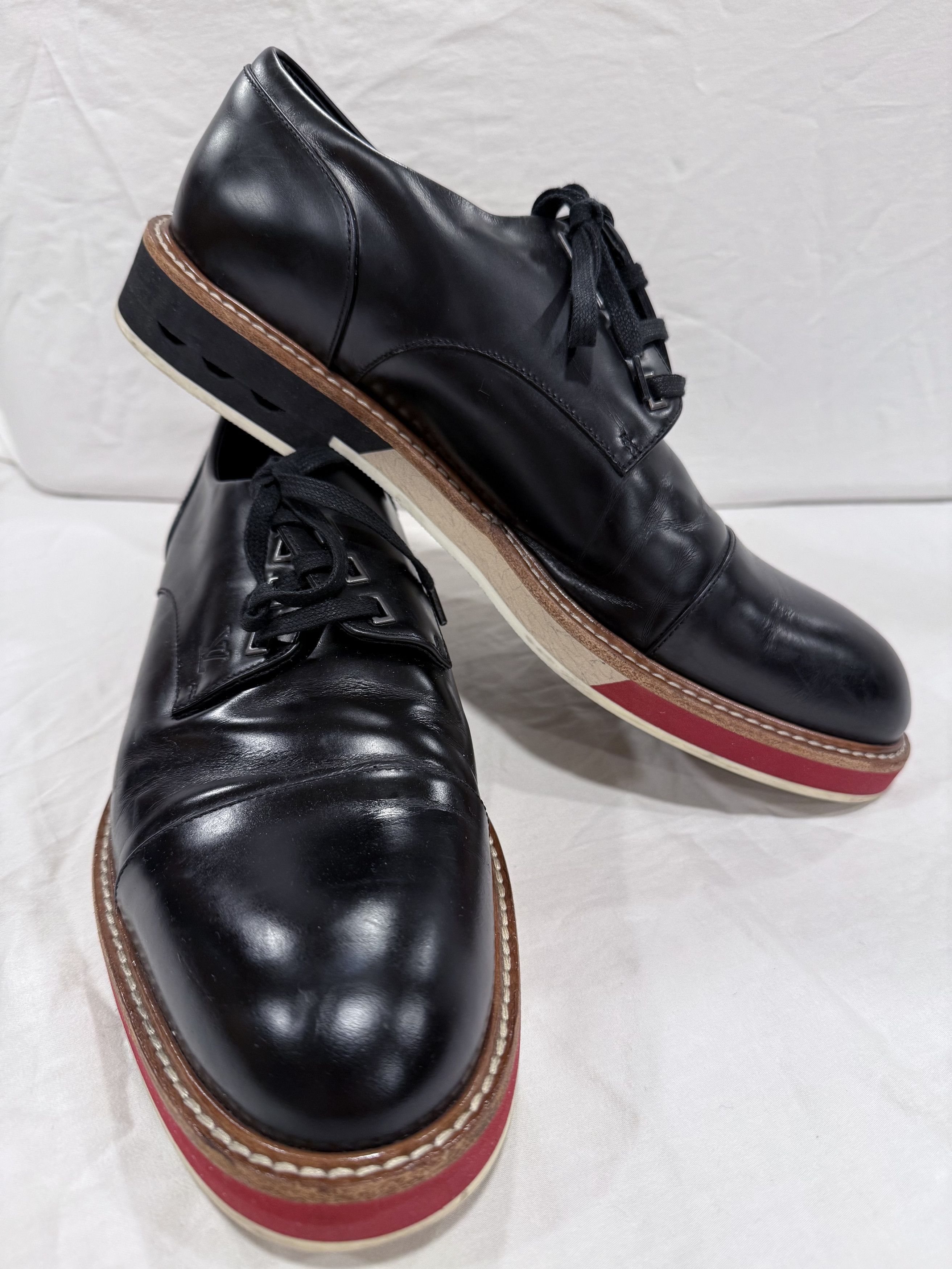 Louis Vuitton LOUIS VUITTON BROGUES LACE UP MENS DRESS SHOES SWORD BLACK Size US 10 / EU 43 - 1 Thumbnail