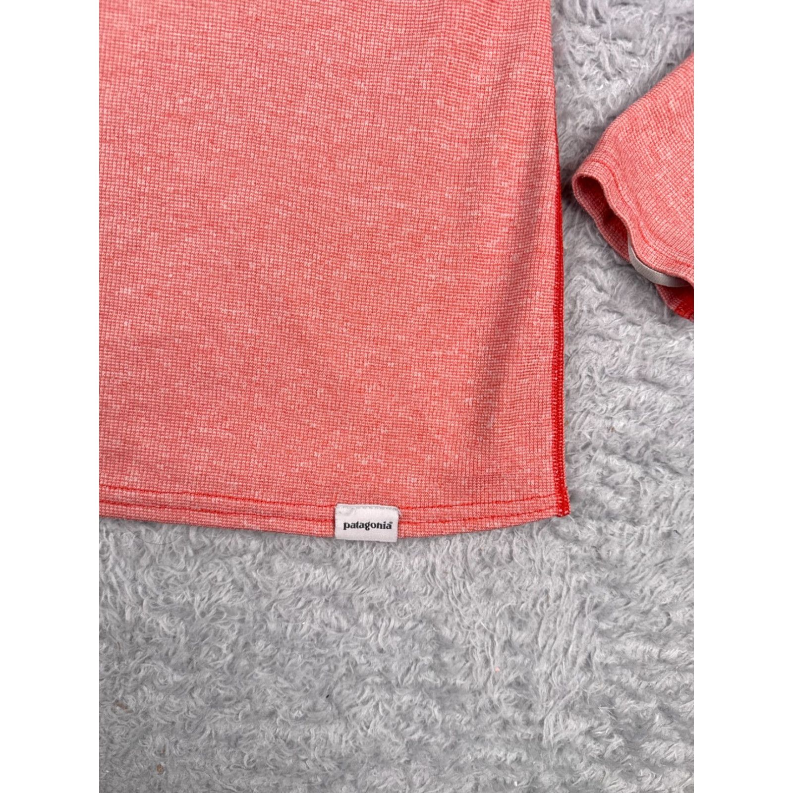 Patagonia Patagonia Shirt Womens XS Pink Capilene 2 Lightweight Long Sleeve Crew Neck T-Shirt Casual Outdoor Size XS / US 0-2 / IT 36-38 - 7 Thumbnail