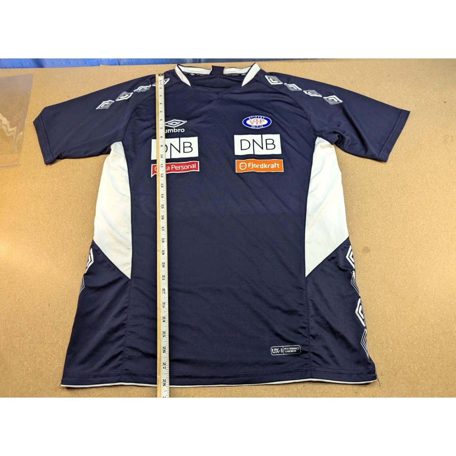 Umbro Umbro Jersey Mens Size XL Football Training VIF Valerenga Oslo Norway Black Short Sleeve Pullover Quick Dry Sport Football Jersey Size US XL / EU 56 / 4 - 5 Thumbnail