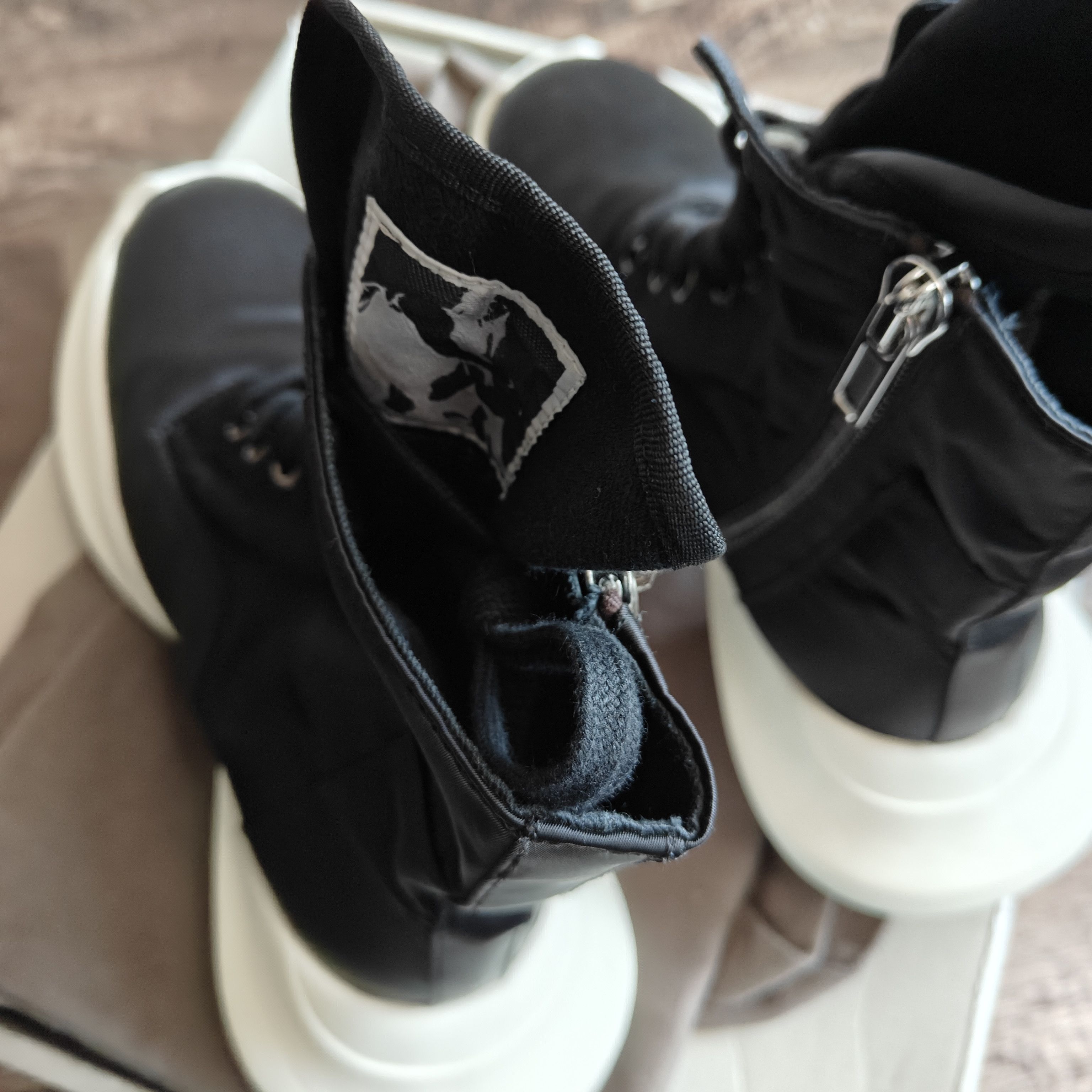 Rick Owens Drkshdw split sole army trainer boots black milk, dustbag Size US 8 / EU 41 - 11 Thumbnail