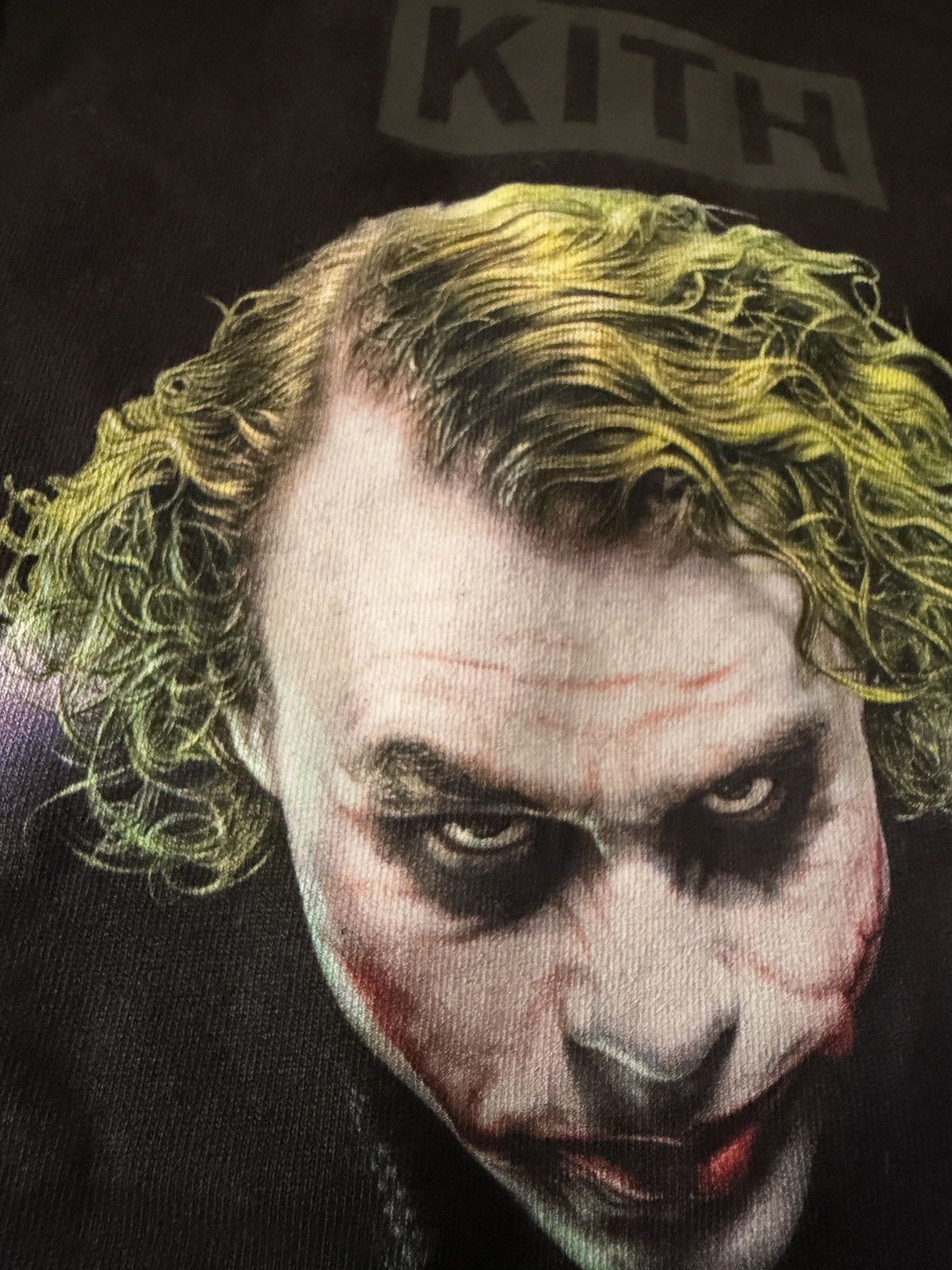 Kith KITH x BATMAN THE JOKER TEE SIZE XS Size US XS / EU 42 / 0 - 10 Thumbnail