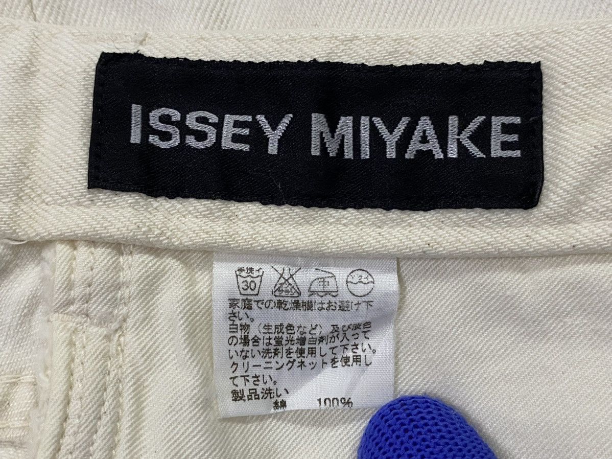 Issey Miyake Vintage Issey Miyake Cropped Jeans Size US 31 - 11 Thumbnail
