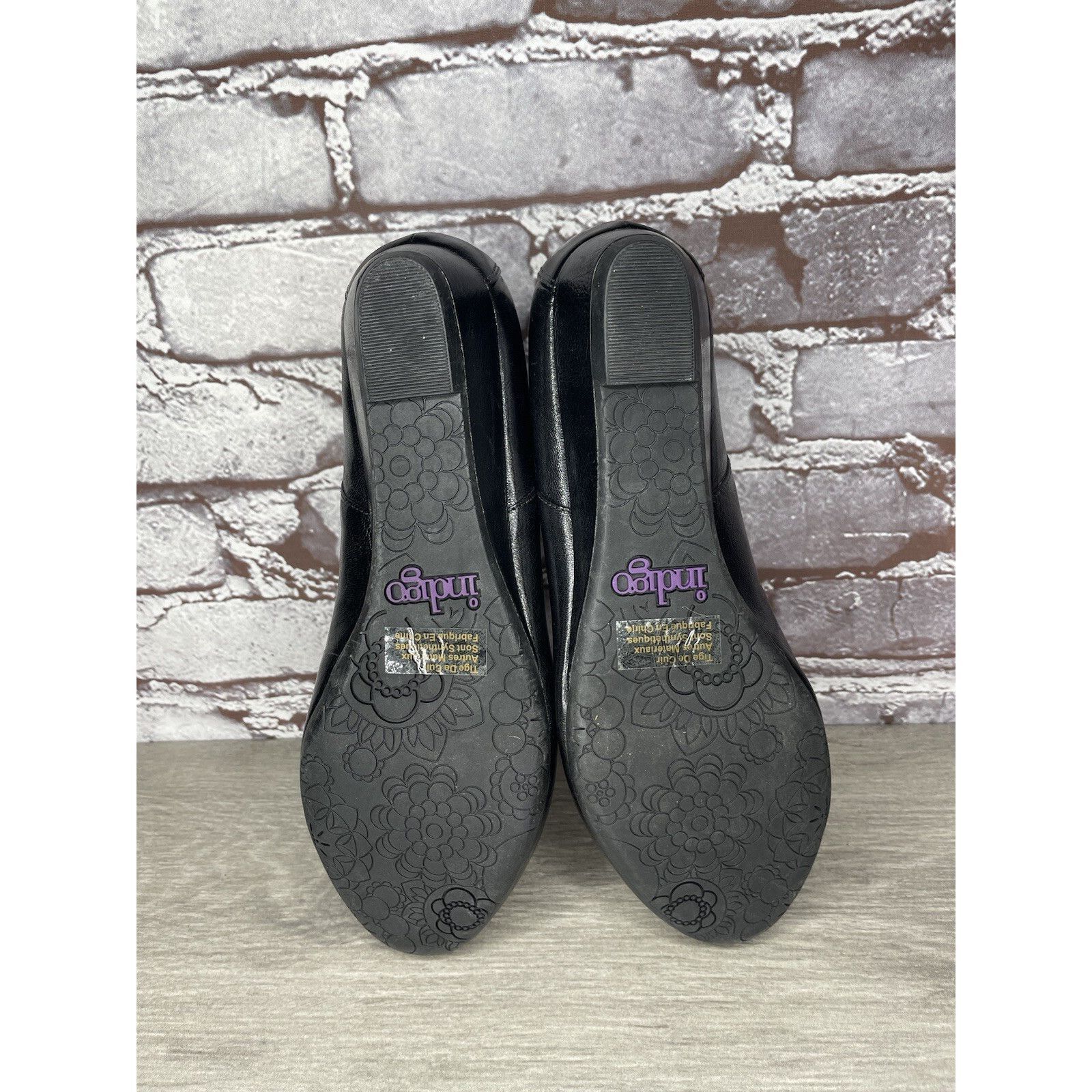 Clarks INDIGO BY CLARKS Black Lea Bishop Studded Slip On Strap Wedg Size US 8 / IT 38 - 7 Thumbnail