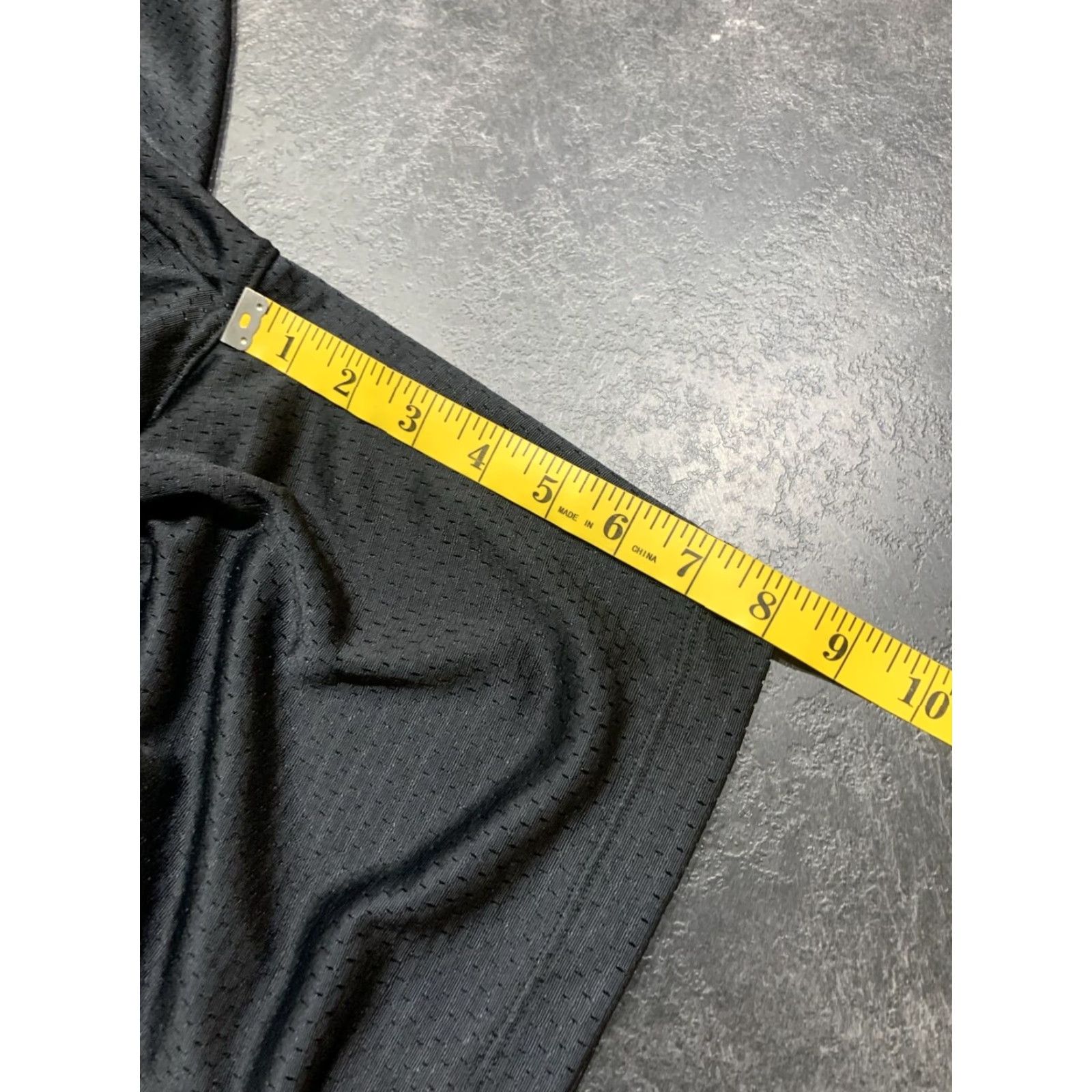 Under Armour Under Armour Mens XL Black Athletic Basketball Shorts Gym Running Pockets Reversible Lightweight Sports Size US 36 / EU 52 - 7 Thumbnail