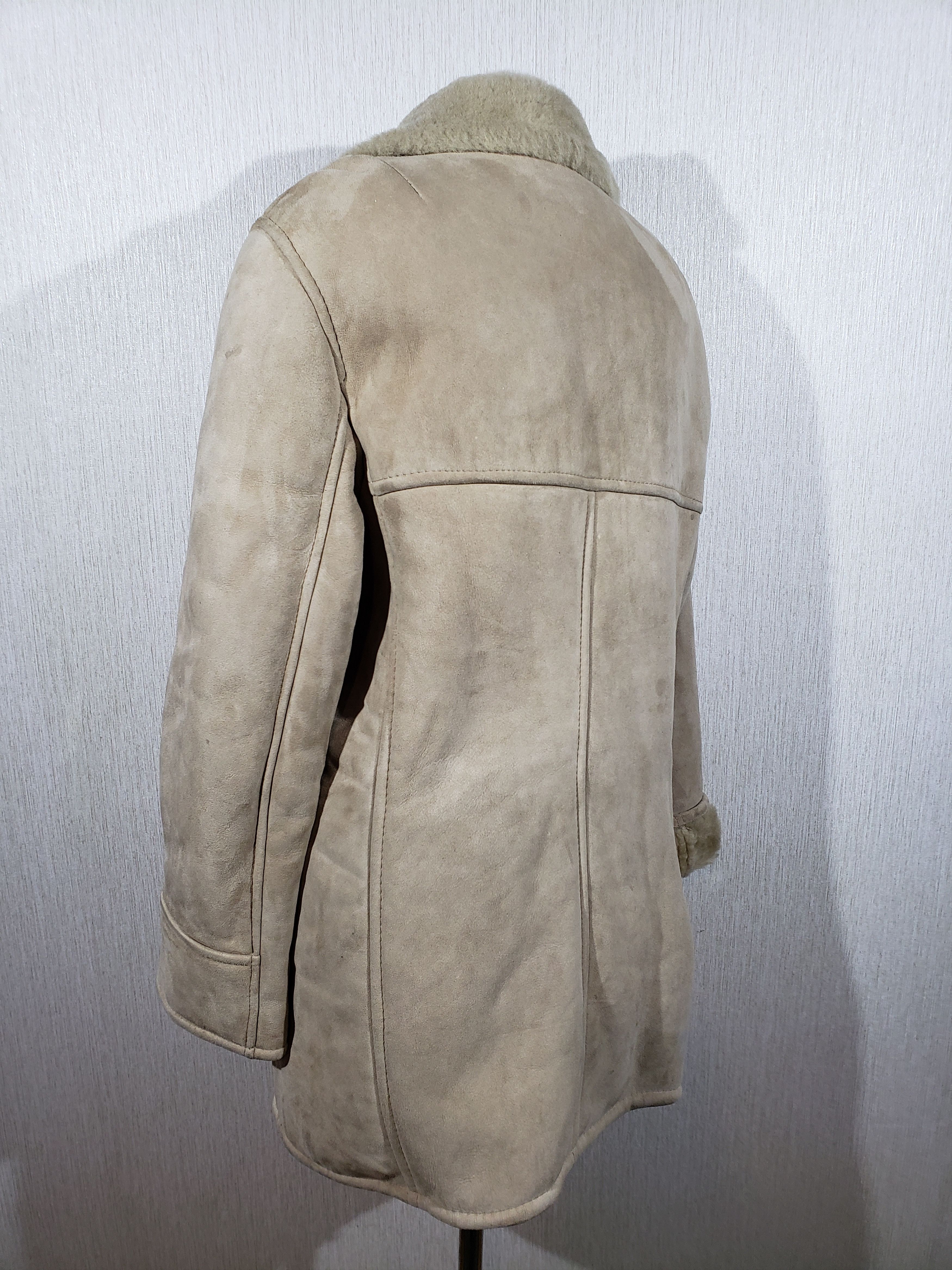 Other Legendary men's sheepskin coat. Size US L / EU 52-54 / 3 - 6 Thumbnail