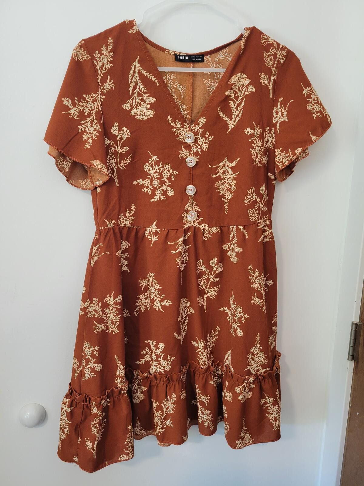 Shein Floral Print Button Front Dress Size S Size S / US 4 / IT 40 - 1 Thumbnail