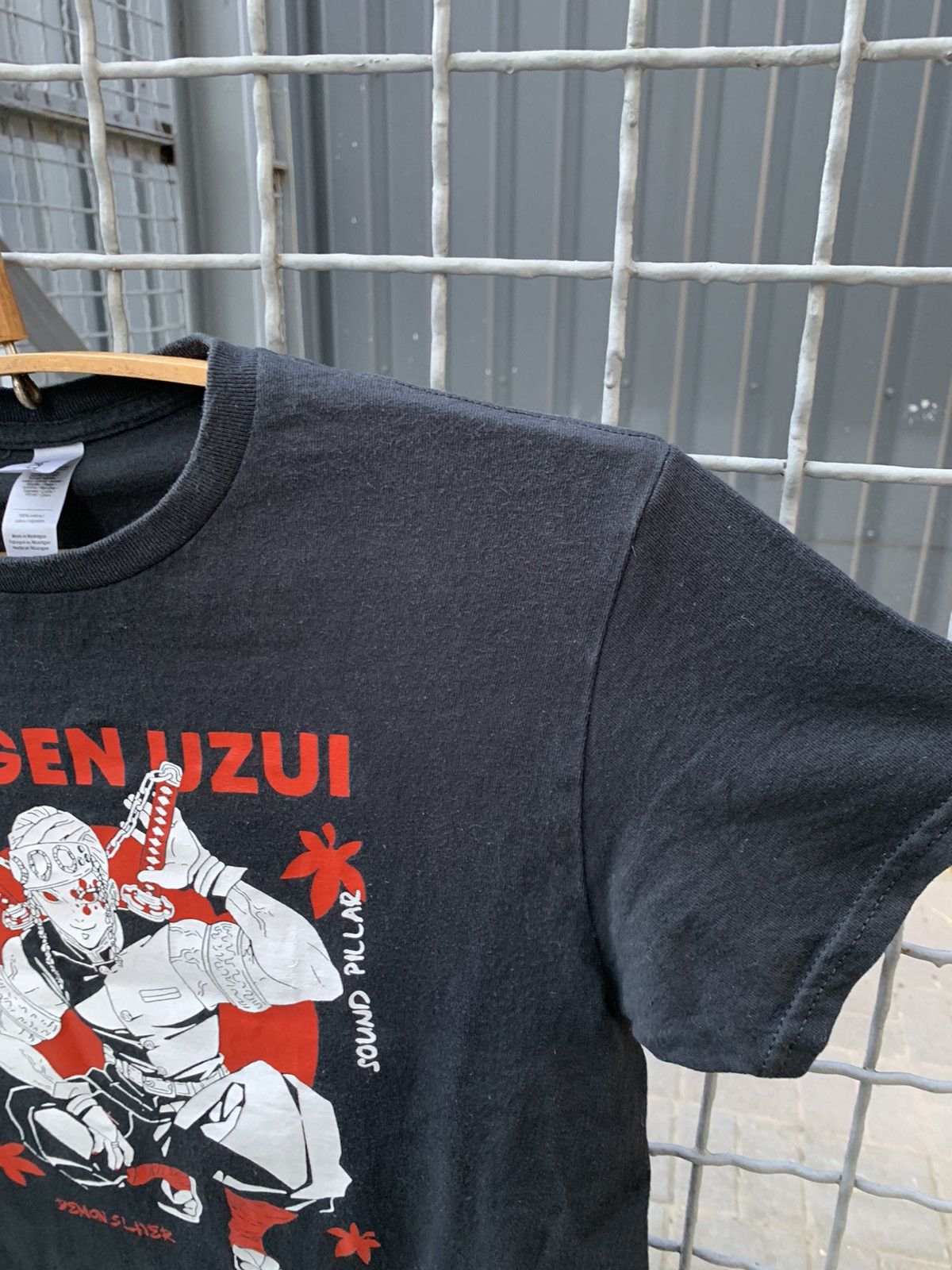 Anime Demon Slayer Tengen Uzui Anima Tee Y2K Streetwear Shirt Size US S / EU 44-46 / 1 - 9 Thumbnail