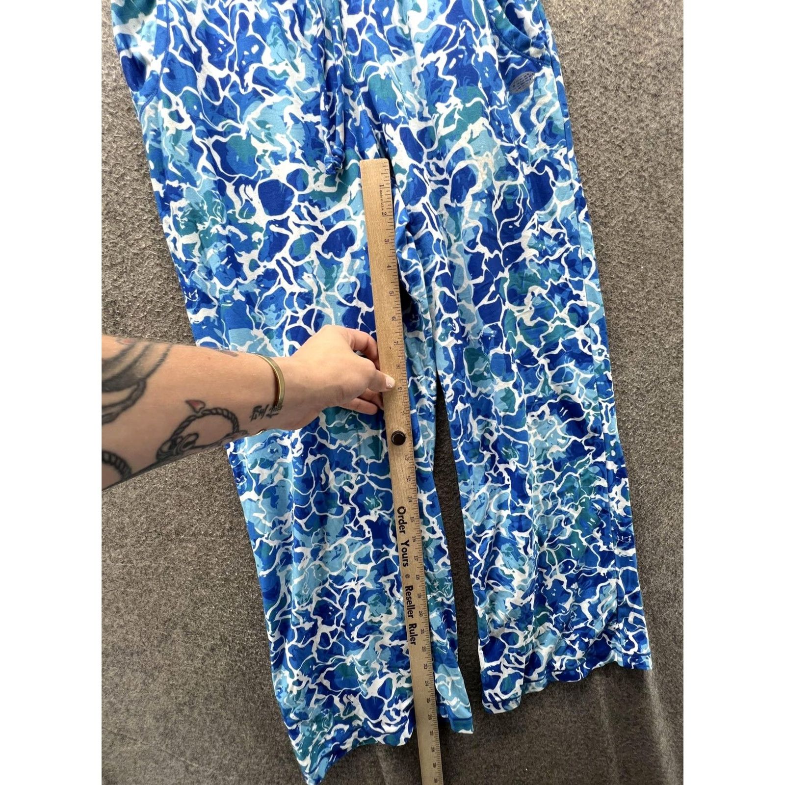 Vintage Reel Legends Sweatpants Womens PS Petite Blue Camo Drawstring Beach Wide Leg Pants Size 28" / US 6 / IT 42 - 4 Thumbnail