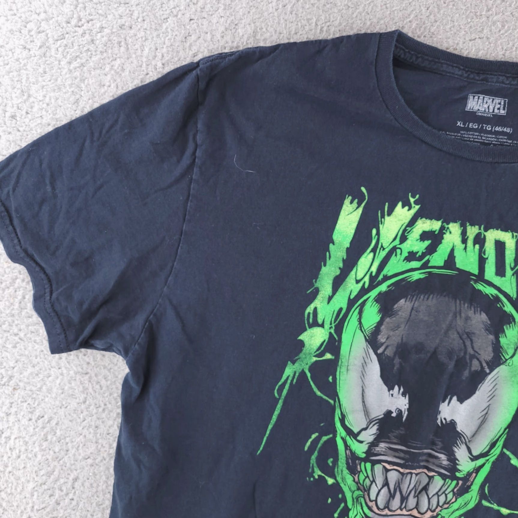 Vintage Marvel Mens XL Black Venom Graphic Tee Short Sleeve Slim Fit Shirt Size US XL / EU 56 / 4 - 7 Thumbnail
