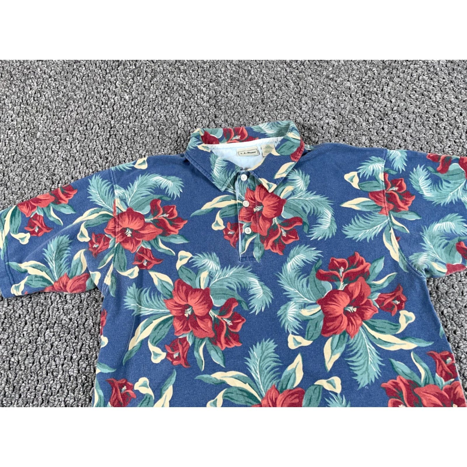 Vintage VINTAGE L.L. Bean Floral Polo Shirt Adult Medium Blue Retro 90s Preppy Mens Size US M / EU 48-50 / 2 - 7 Thumbnail