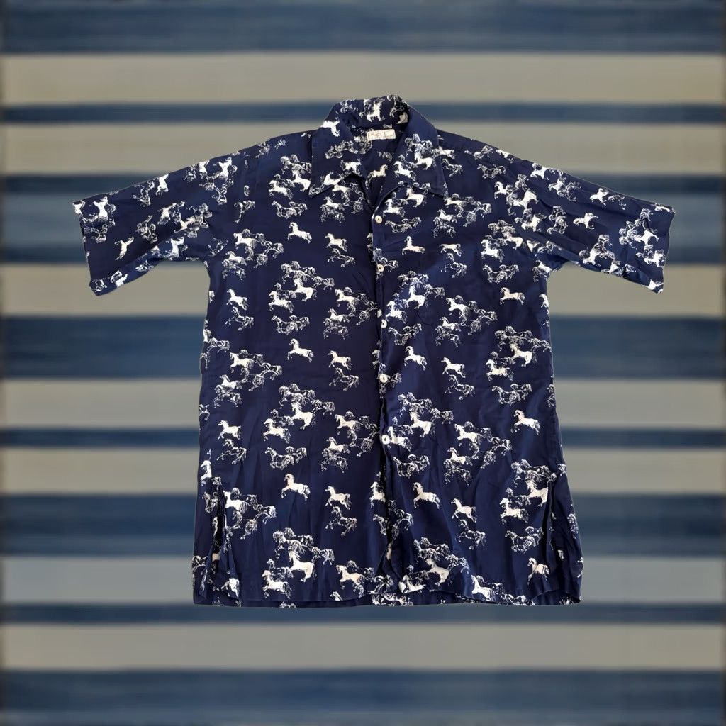 Reyn Spooner VINTAGE Reyn Spooner Short Sleeve Hawaiian Shirt Blue Horses Medium Men Regular Button-Up Collared 29" 20" Pit to Pit Animals Theme Size US M / EU 48-50 / 2 - 1 Thumbnail