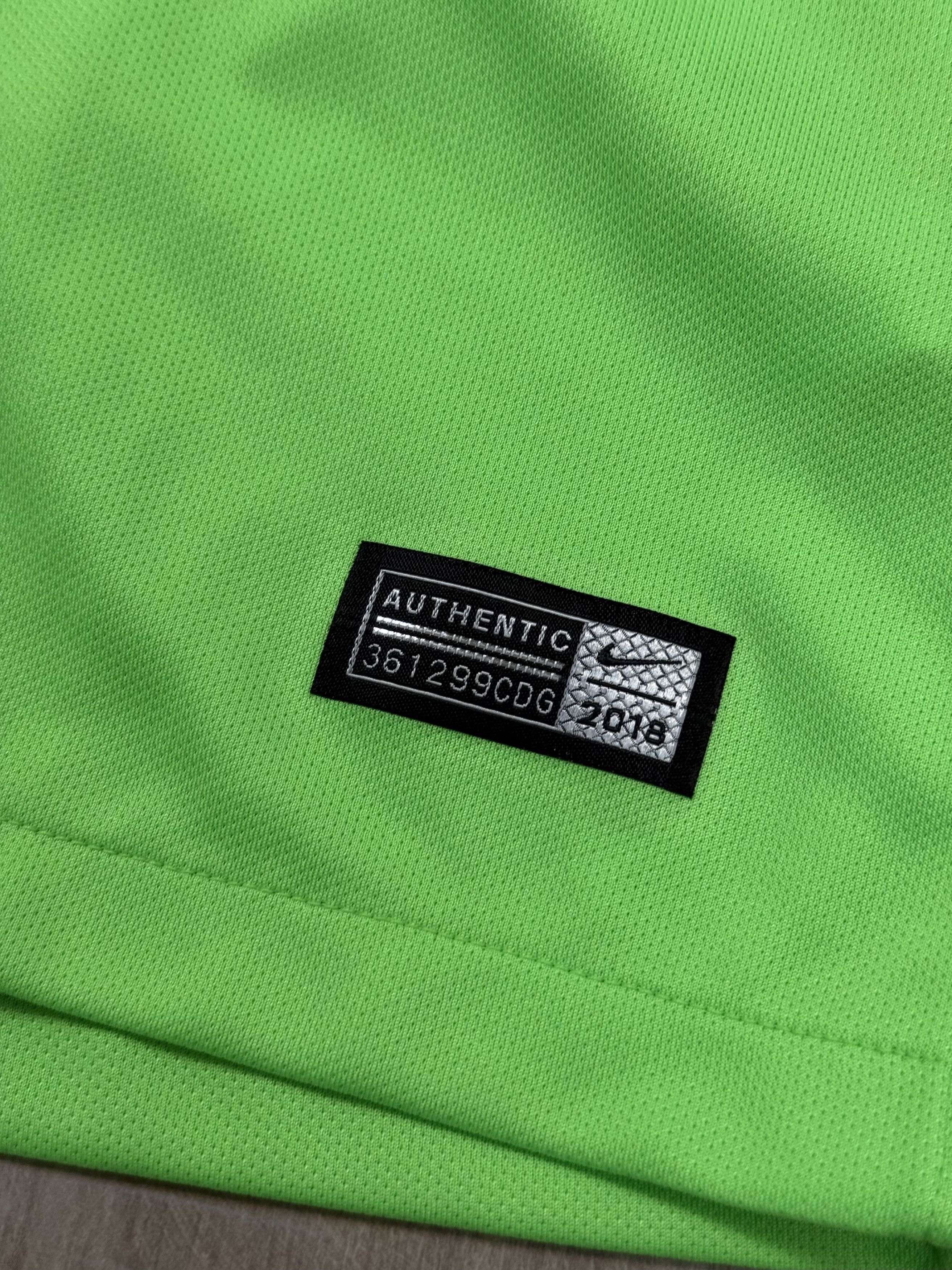 Adidas Chelsea 2018/2019 Nike Football Goalkeeper Soccer Jersey Size US XL / EU 56 / 4 - 6 Thumbnail