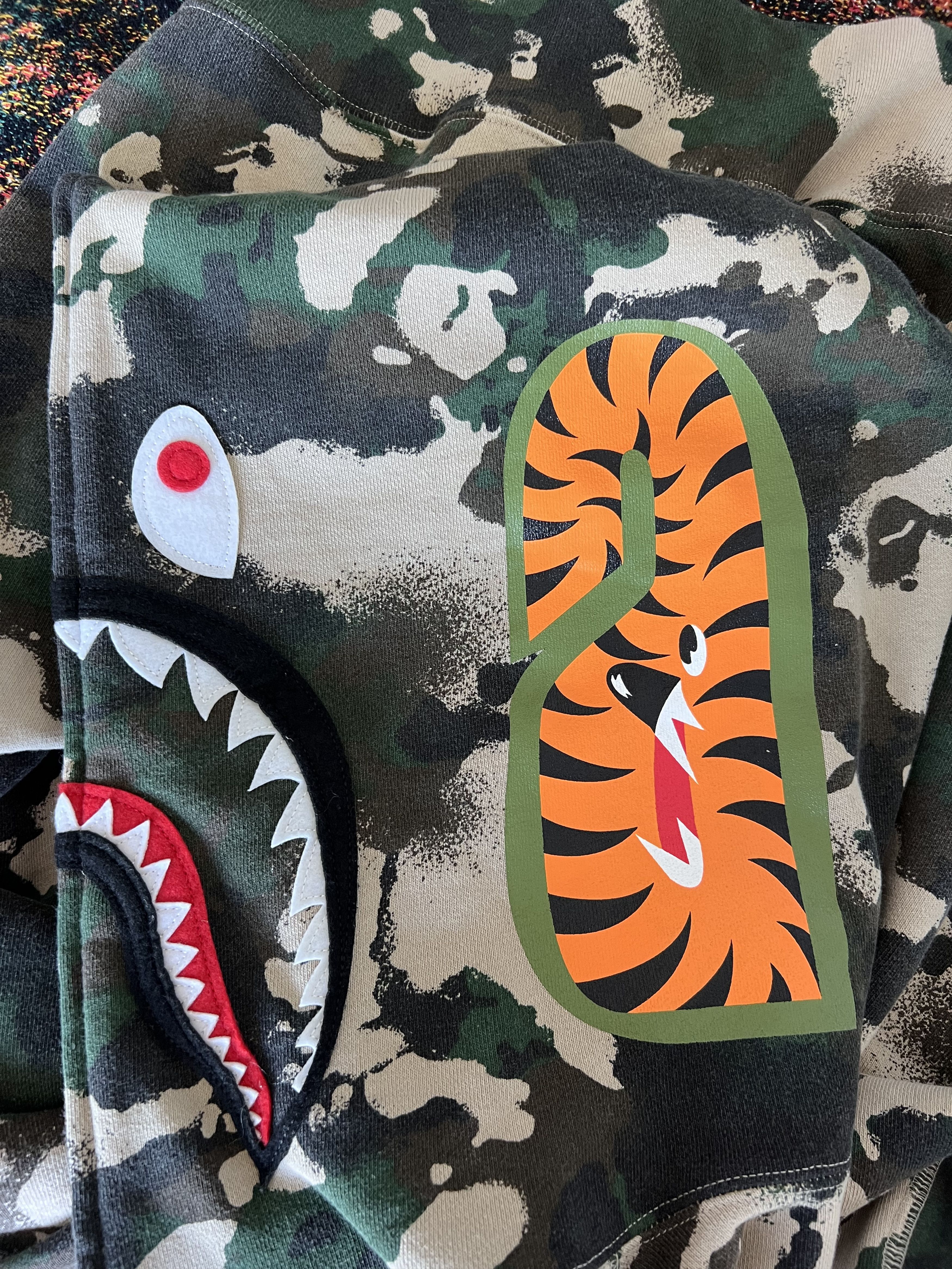 Bape Bape Map Camo Full Zip Shark Hoodie Size US L / EU 52-54 / 3 - 11 Thumbnail