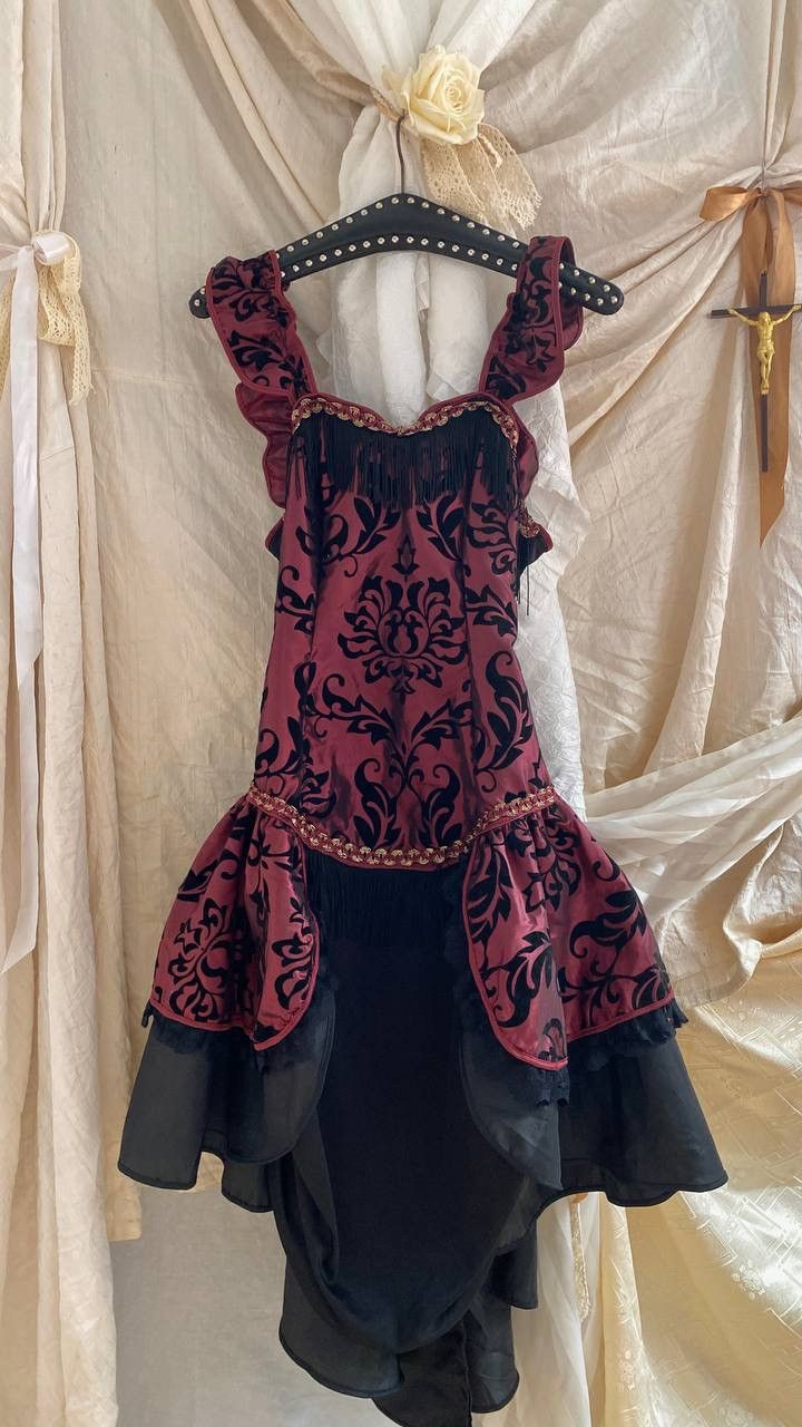 Vintage Vintage baroque burgundy dress Size S / US 4 / IT 40 - 2 Thumbnail