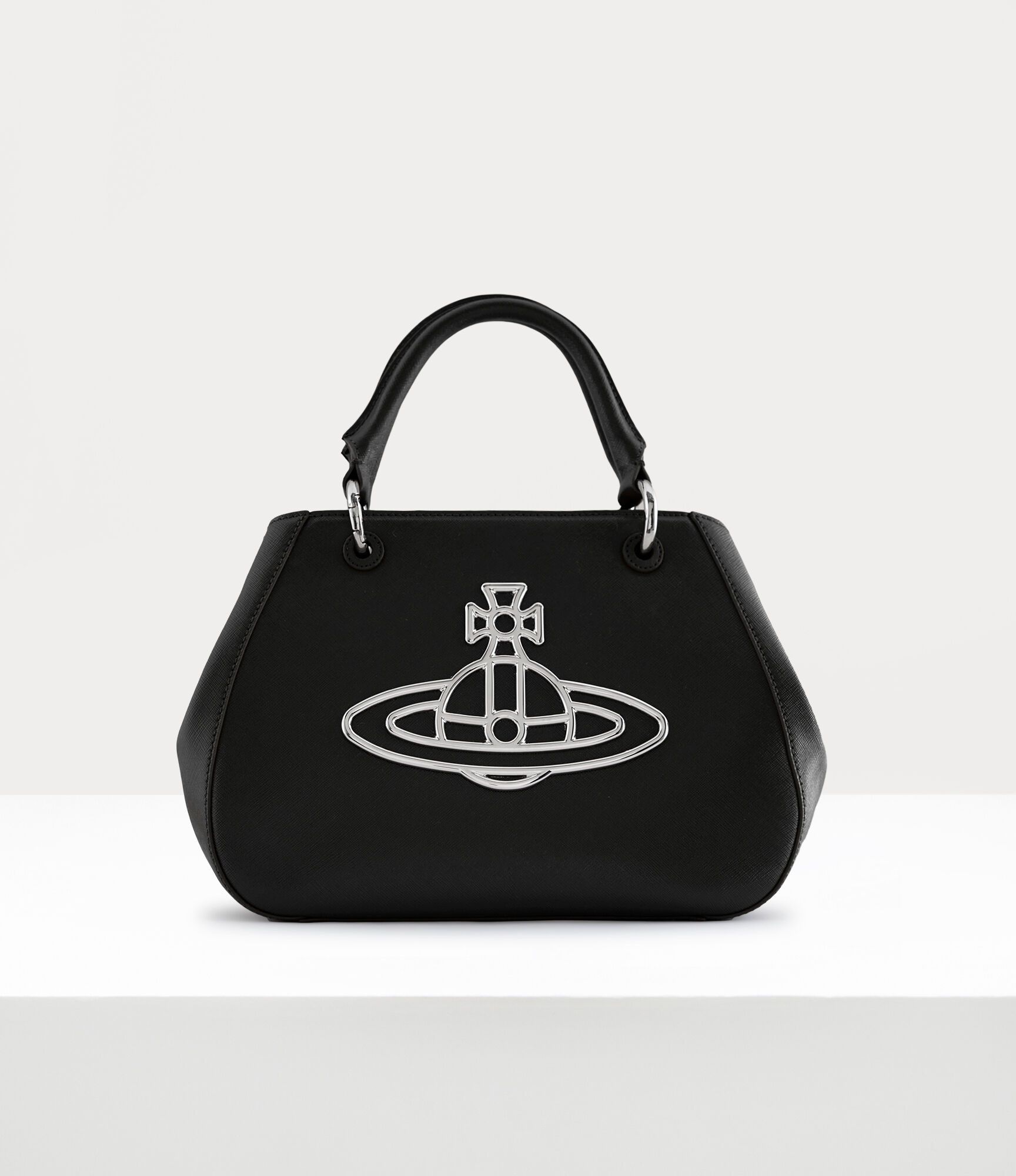 Vivienne Westwood o1f1d3z0825 Size: OS / Judy Shopper Bag in Black Size ONE SIZE - 1 Thumbnail