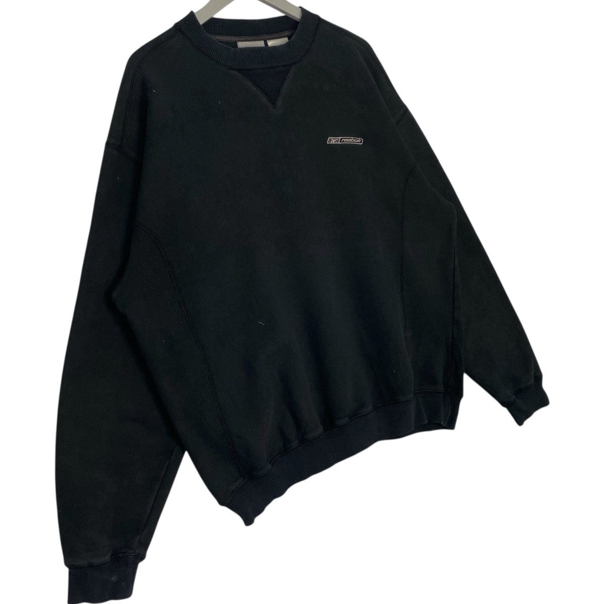 Other Vintage Reebok Sweatshirt Crewneck Black Small Logo Size L Size US L / EU 52-54 / 3 - 3 Thumbnail