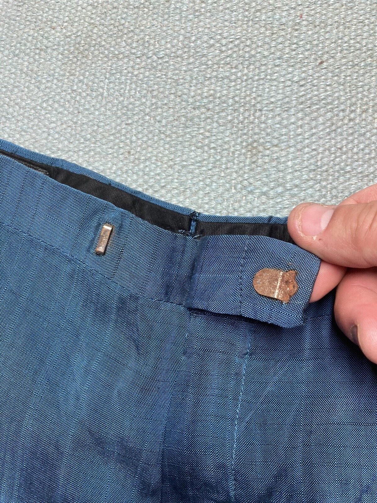 Vintage 60s sharkskin dress pants rayon trousers rockabilly slacks Size US 26 / EU 42 - 4 Thumbnail