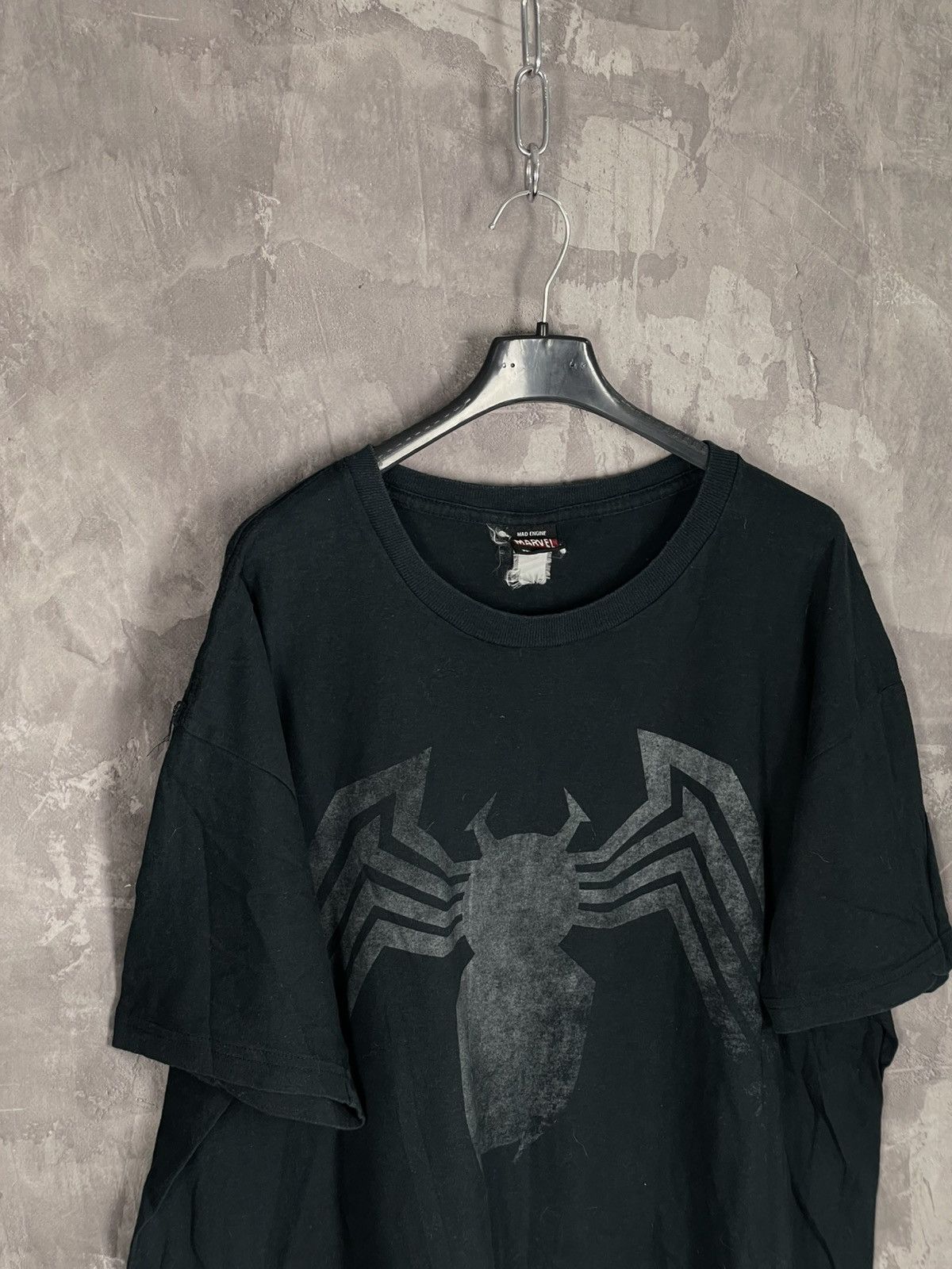 Marvel Comics × Vintage Vintage nicely faded Y2K universal Spider-Man T-shirt Size US L / EU 52-54 / 3 - 6 Thumbnail