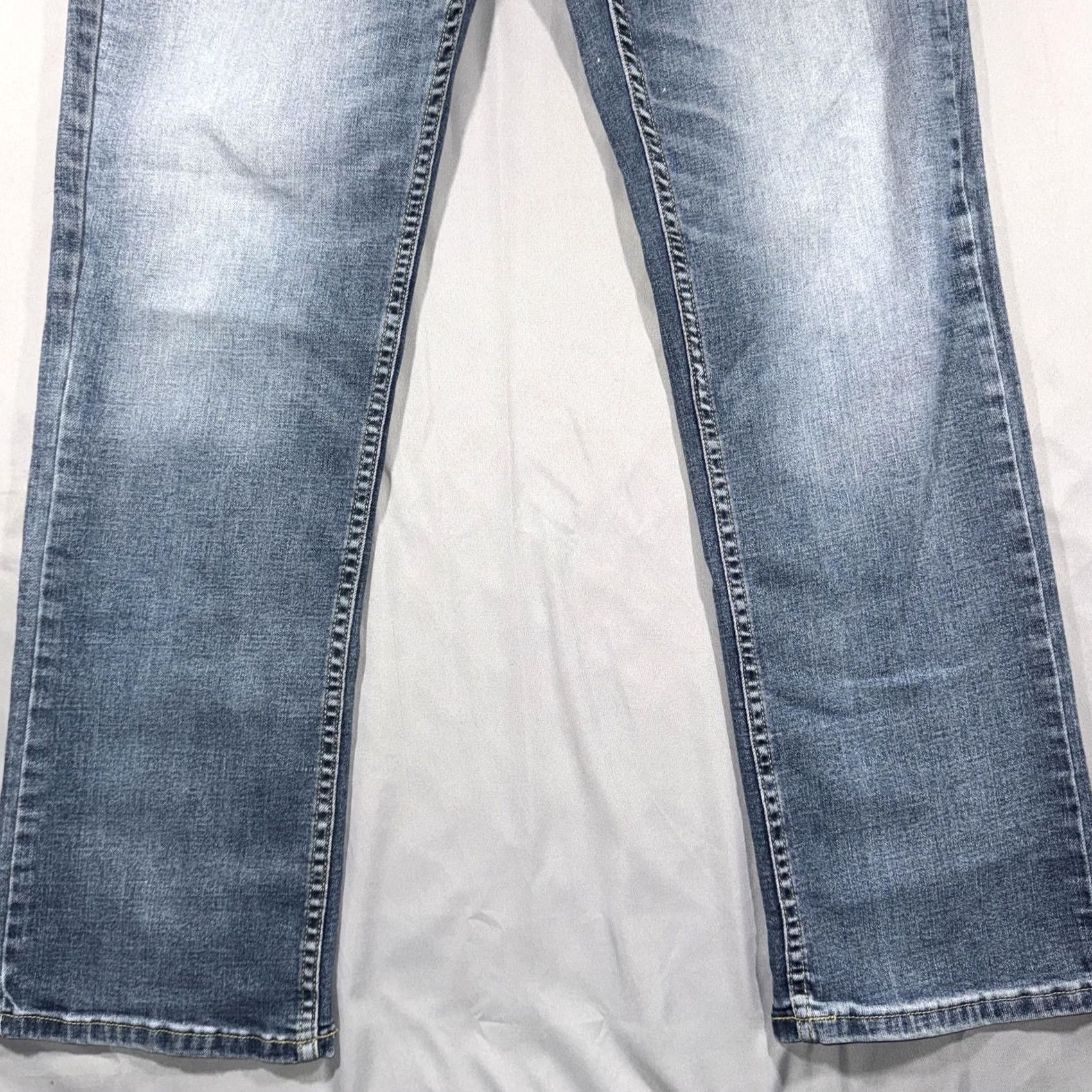 Vintage Devil-Dog Dungarees Jeans Mens 34 Blue Light Wash Straight Leg Denim Pants Regular Size US 34 / EU 50 - 7 Thumbnail