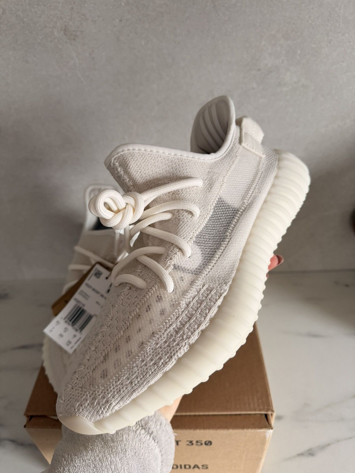 Yeezy Yeezy 350 BONE Size US 7 / EU 40 - 7 Thumbnail
