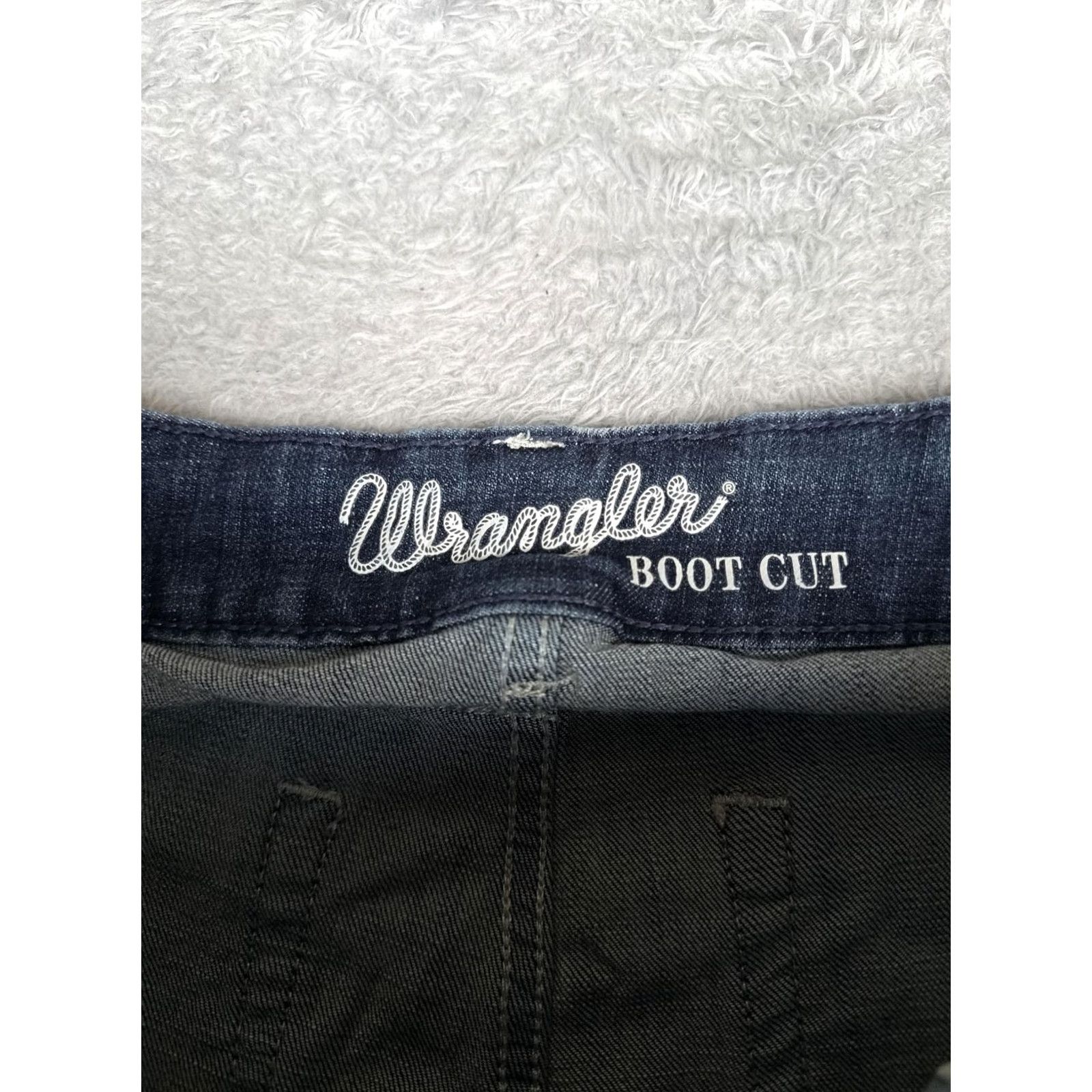 Wrangler Wrangler Jeans Bootcut Juniors 7X30 Blue Medium Wash Low Rise Stretch 28x28 Regular Women Retro Cowboy 5-Pocket Embroidered Denim Pants Size 28" / US 6 / IT 42 - 6 Thumbnail