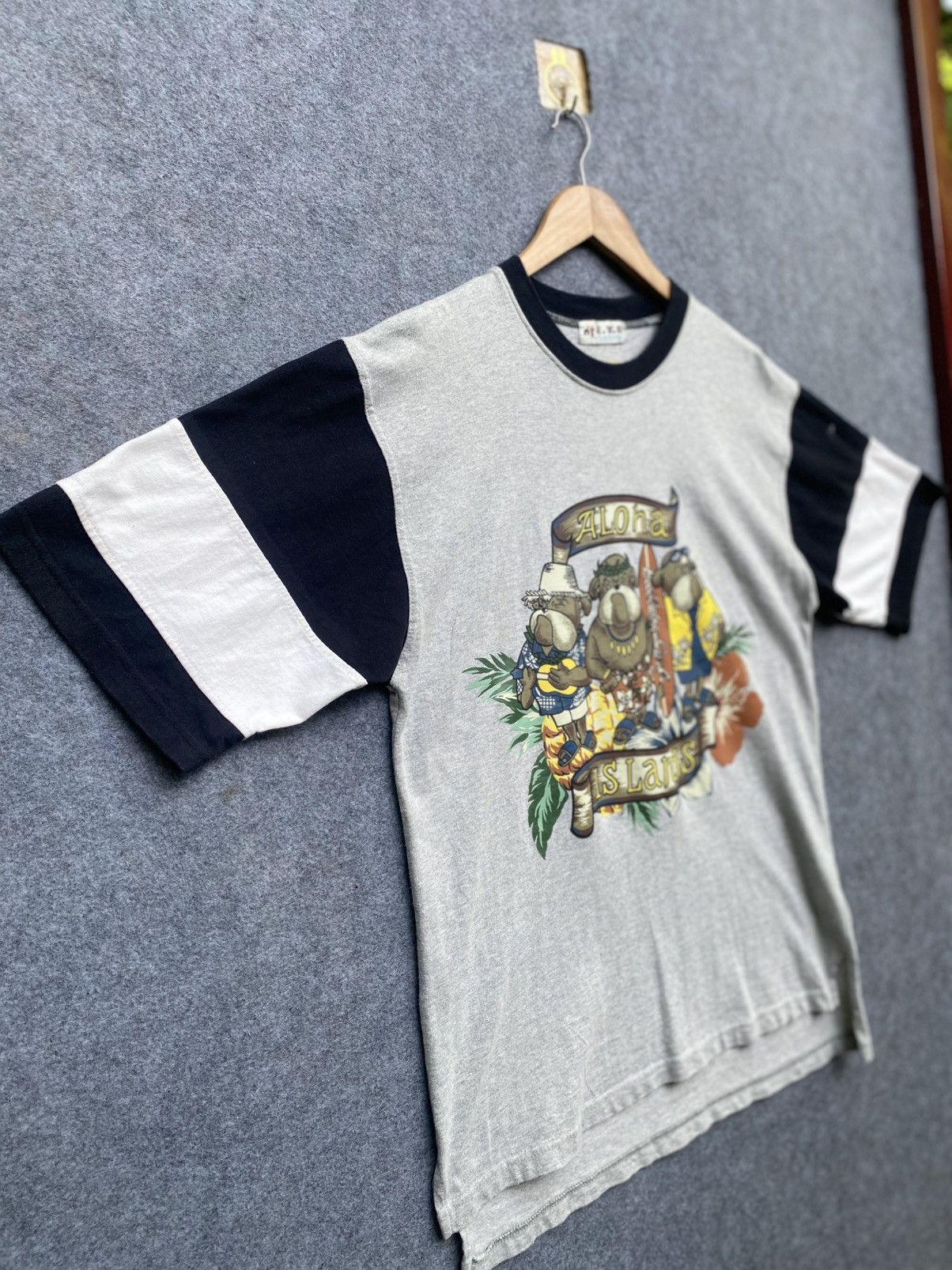 Vintage Vintage Aloha island tee Size US M / EU 48-50 / 2 - 3 Thumbnail