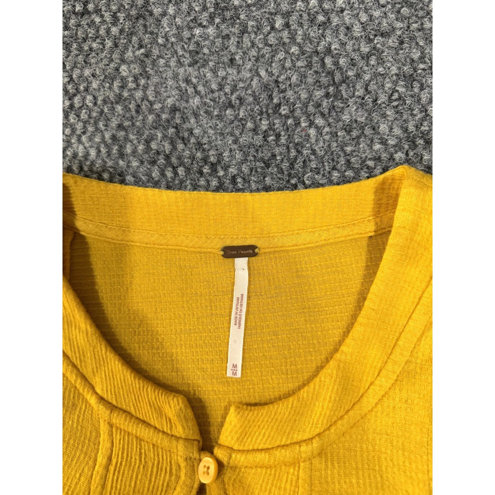 Free People Free People Dress Womens M Yellow Henley Ruffle Hem Bell Sleeve Trapeze Cardig? Size M / US 6-8 / IT 42-44 - 4 Thumbnail