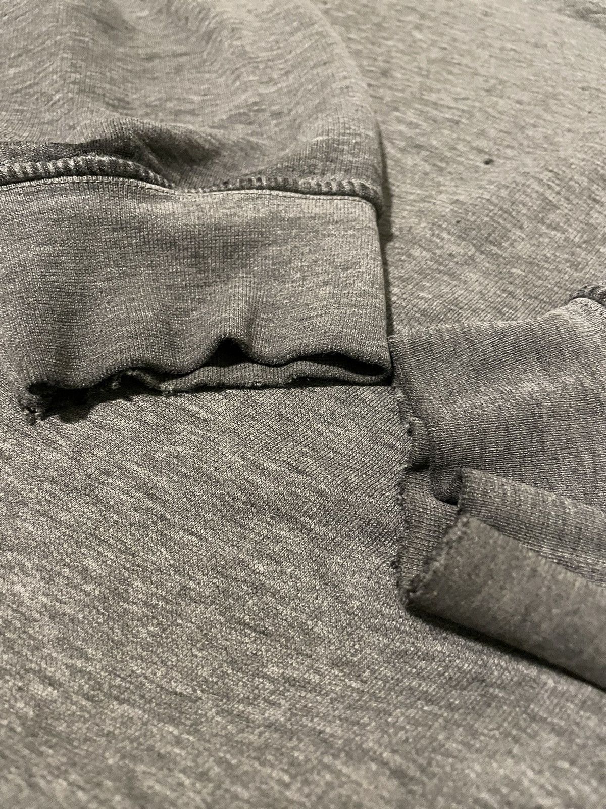 Nike Men’s Early 2000’s Nike “Faded Basic” Hoodie (Sz.M) Size US M / EU 48-50 / 2 - 8 Thumbnail