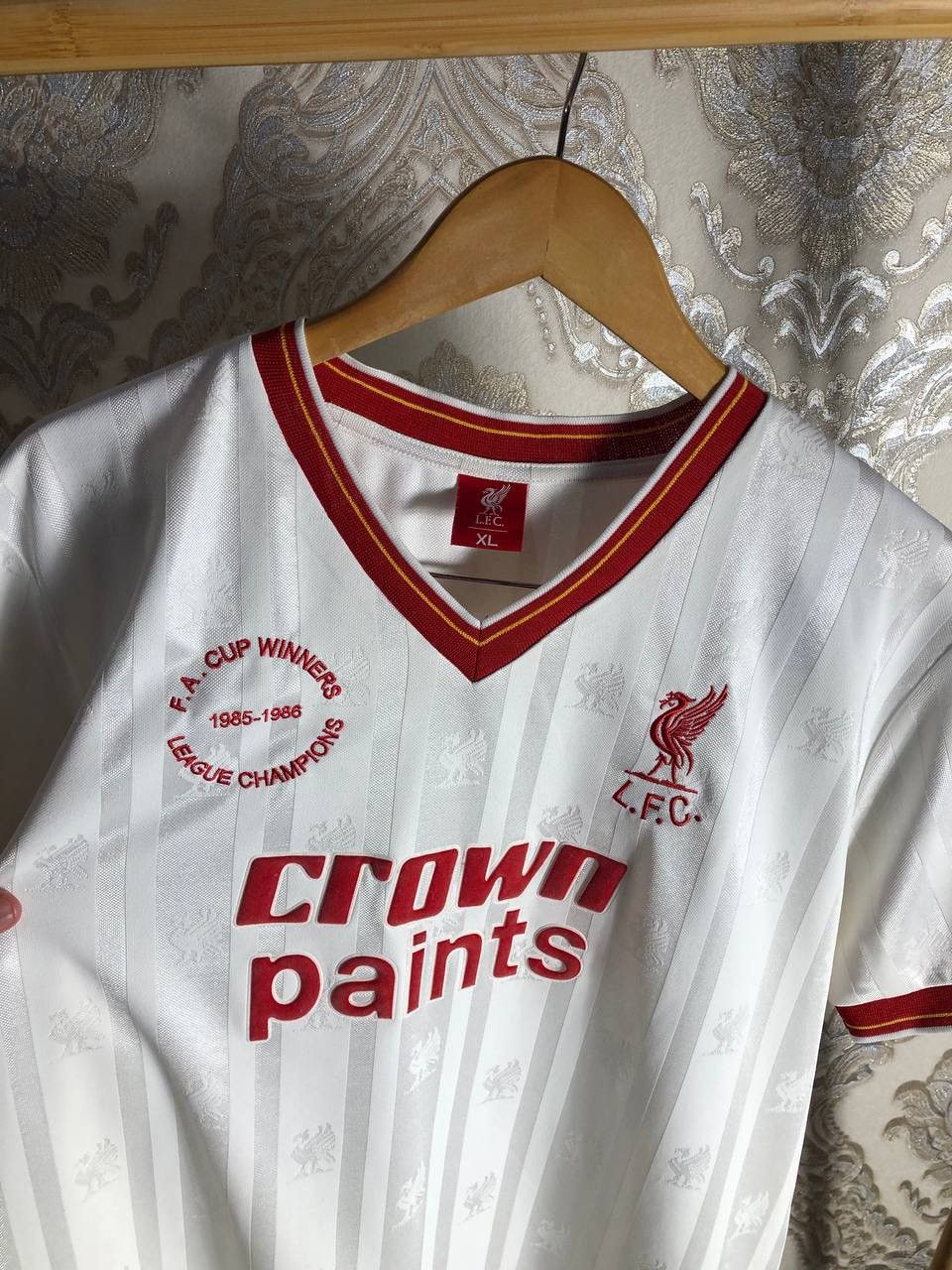 Vintage VERY RARE FC LIVERPOOL ENGLAND RETRO SOCCER JERSEY Y2K 90s Size US XL / EU 56 / 4 - 3 Thumbnail