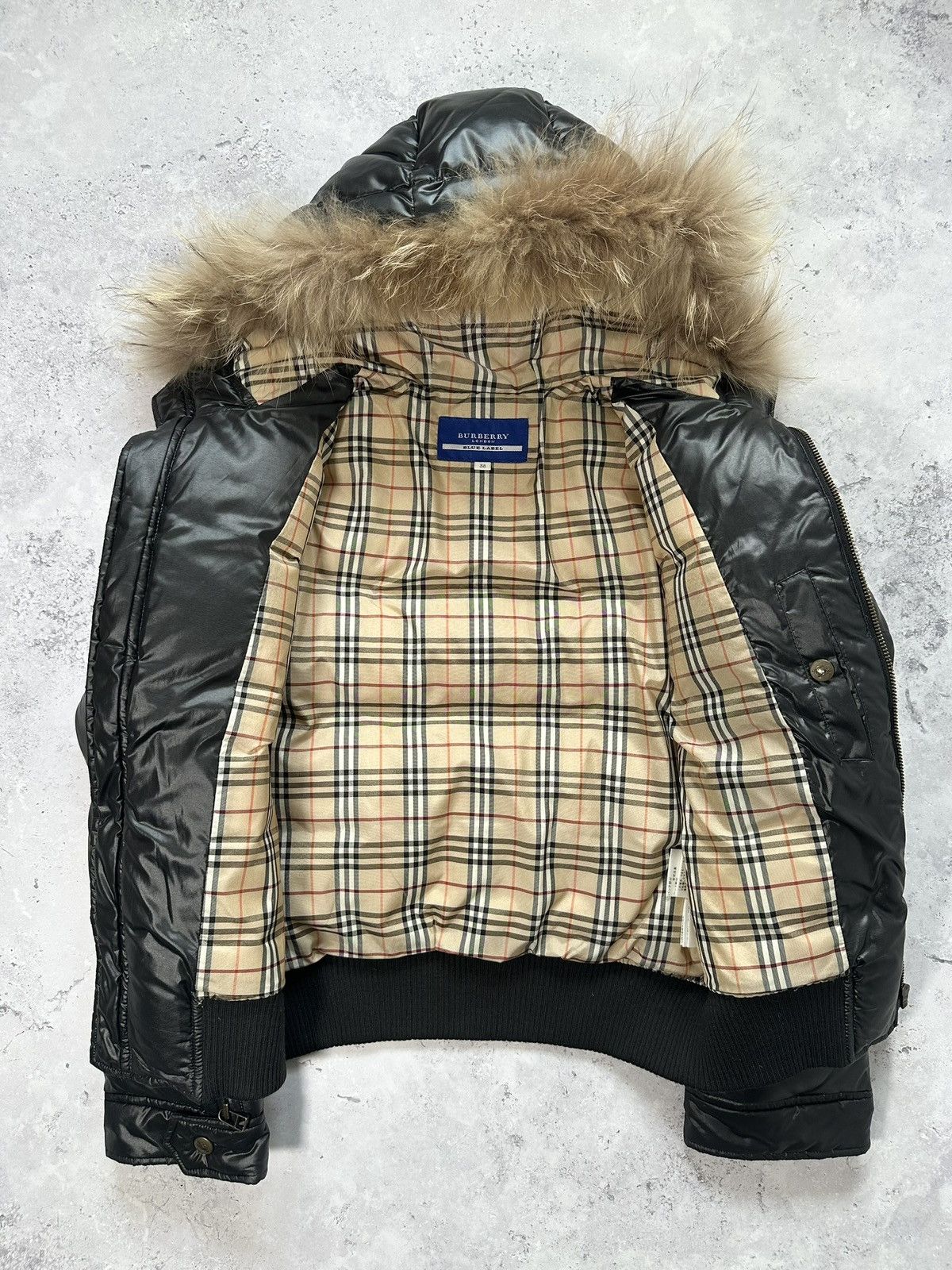 Burberry Burberry Blue Label 2009 Union Jack Fur Hood Down Jacket Size M / US 6-8 / IT 42-44 - 5 Thumbnail