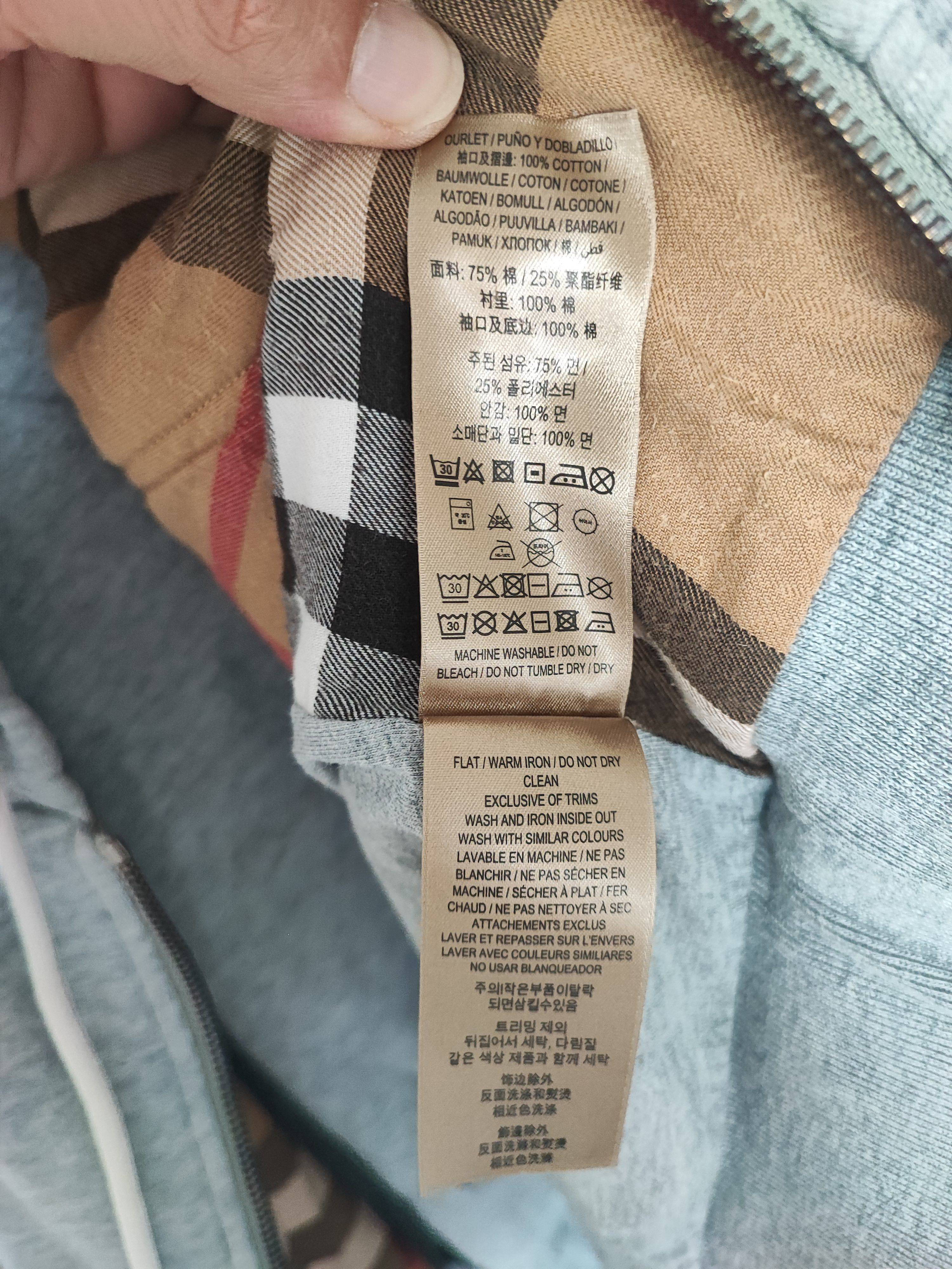 Burberry 🔥 Burberry Hooded Vest Size XL 🔥 Size US XL / EU 56 / 4 - 8 Thumbnail