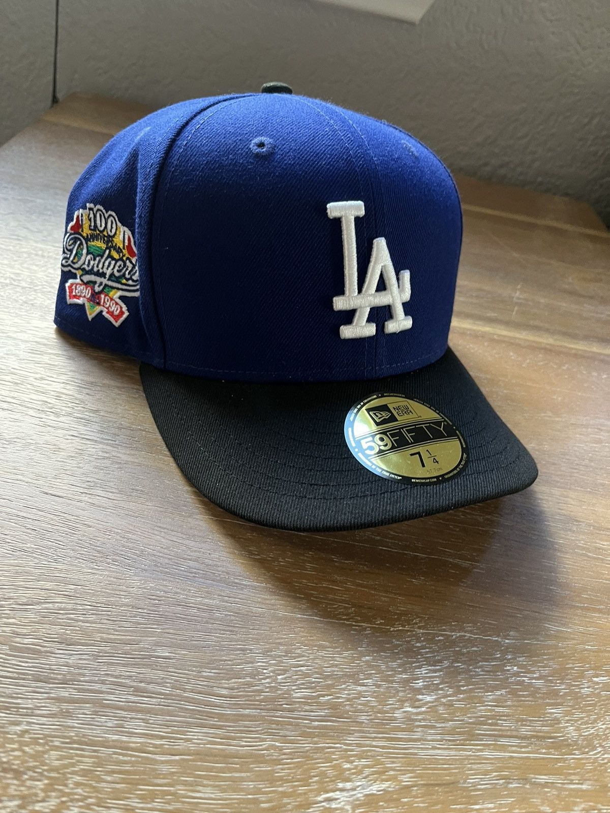 LA popular Dodgers MLB New Era 5950 Fitted Hat Size 7-1/4”