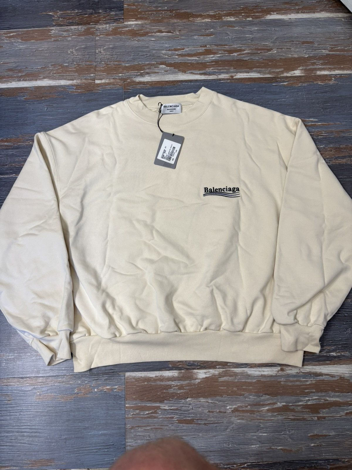 Balenciaga Campaign Embroidered Logo Crewneck Size US S / EU 44-46 / 1 - 1 Thumbnail